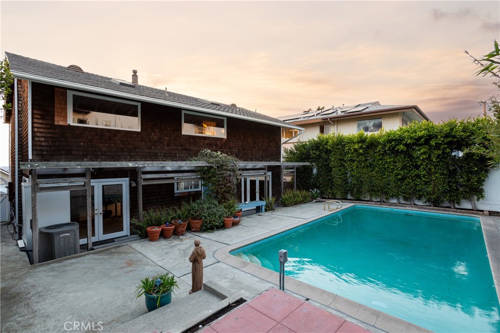 2160 Ocean Way