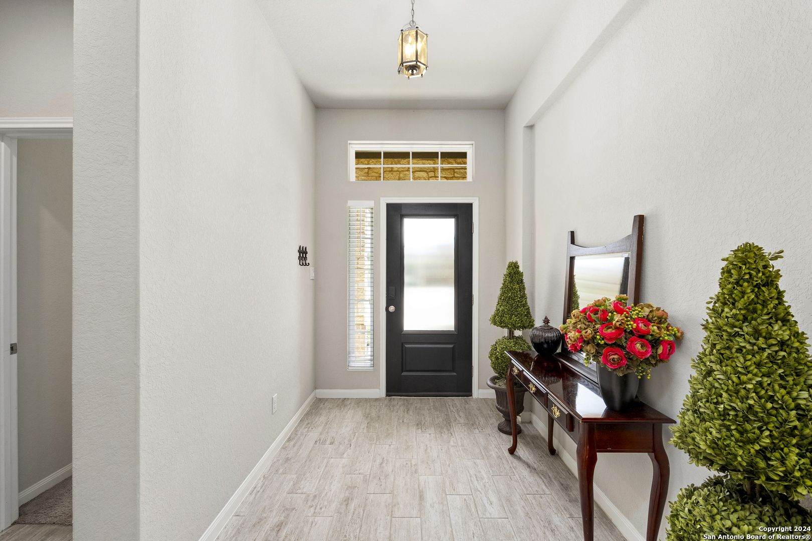 5437 BLACK WALNUT