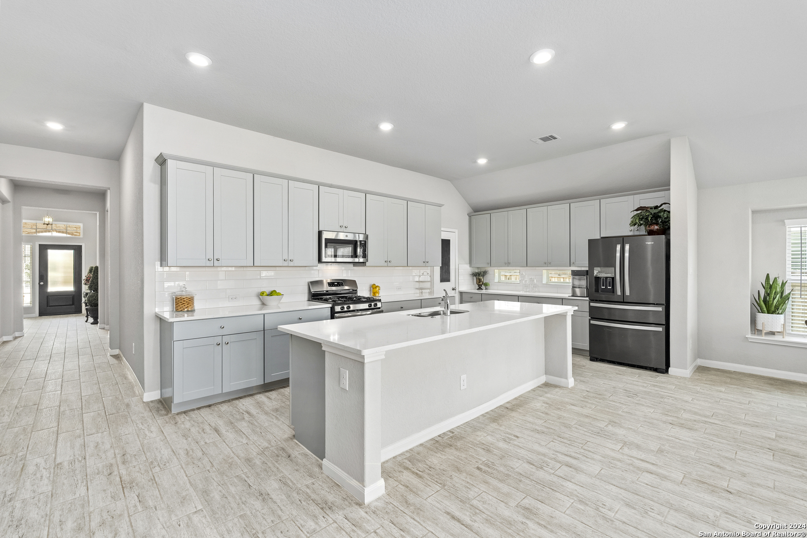 5437 BLACK WALNUT