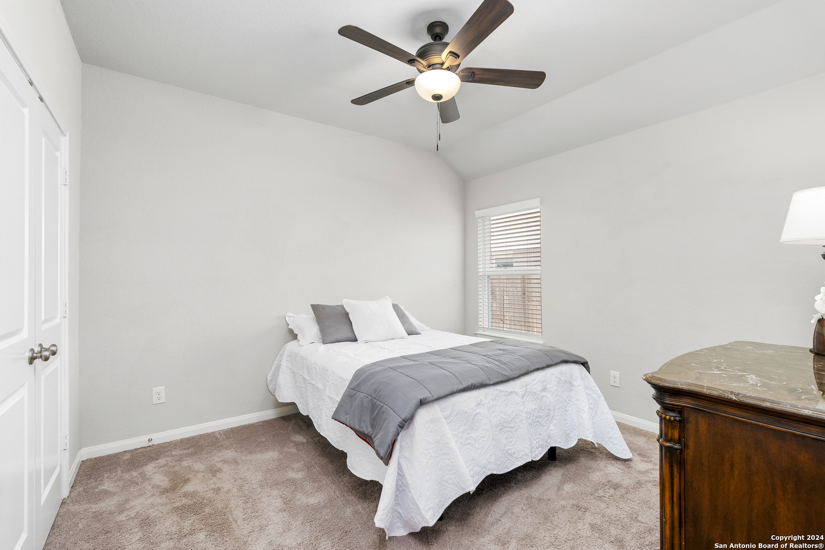 5437 BLACK WALNUT