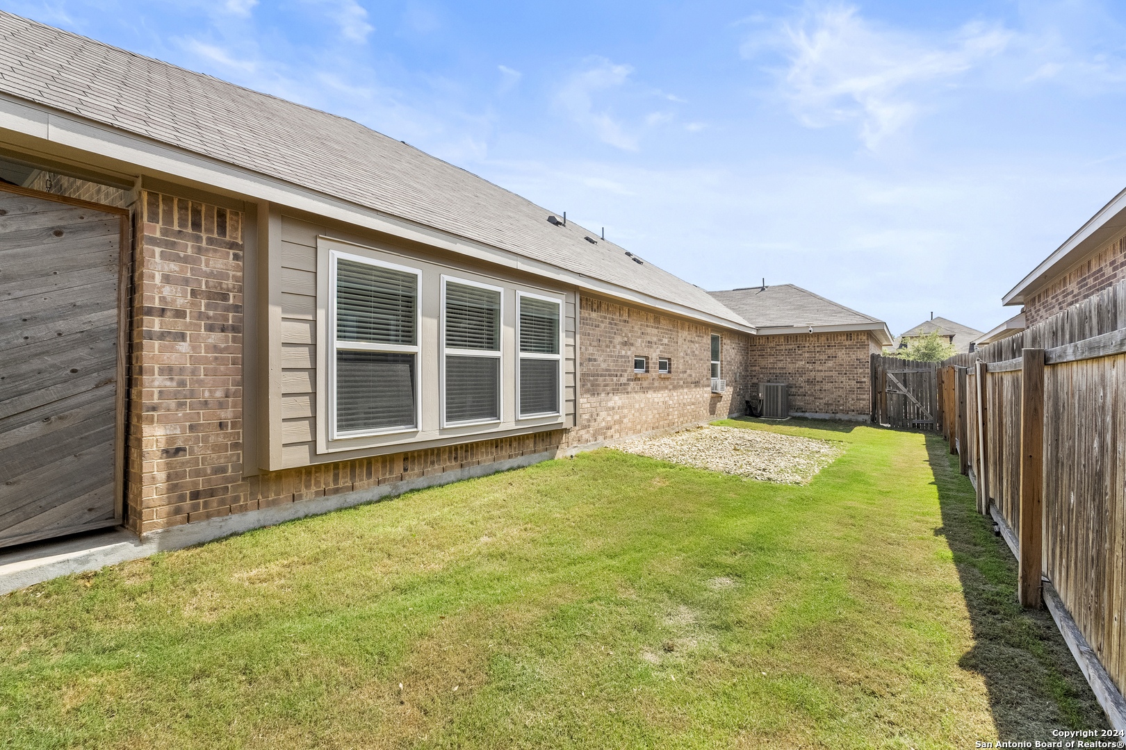 5437 BLACK WALNUT