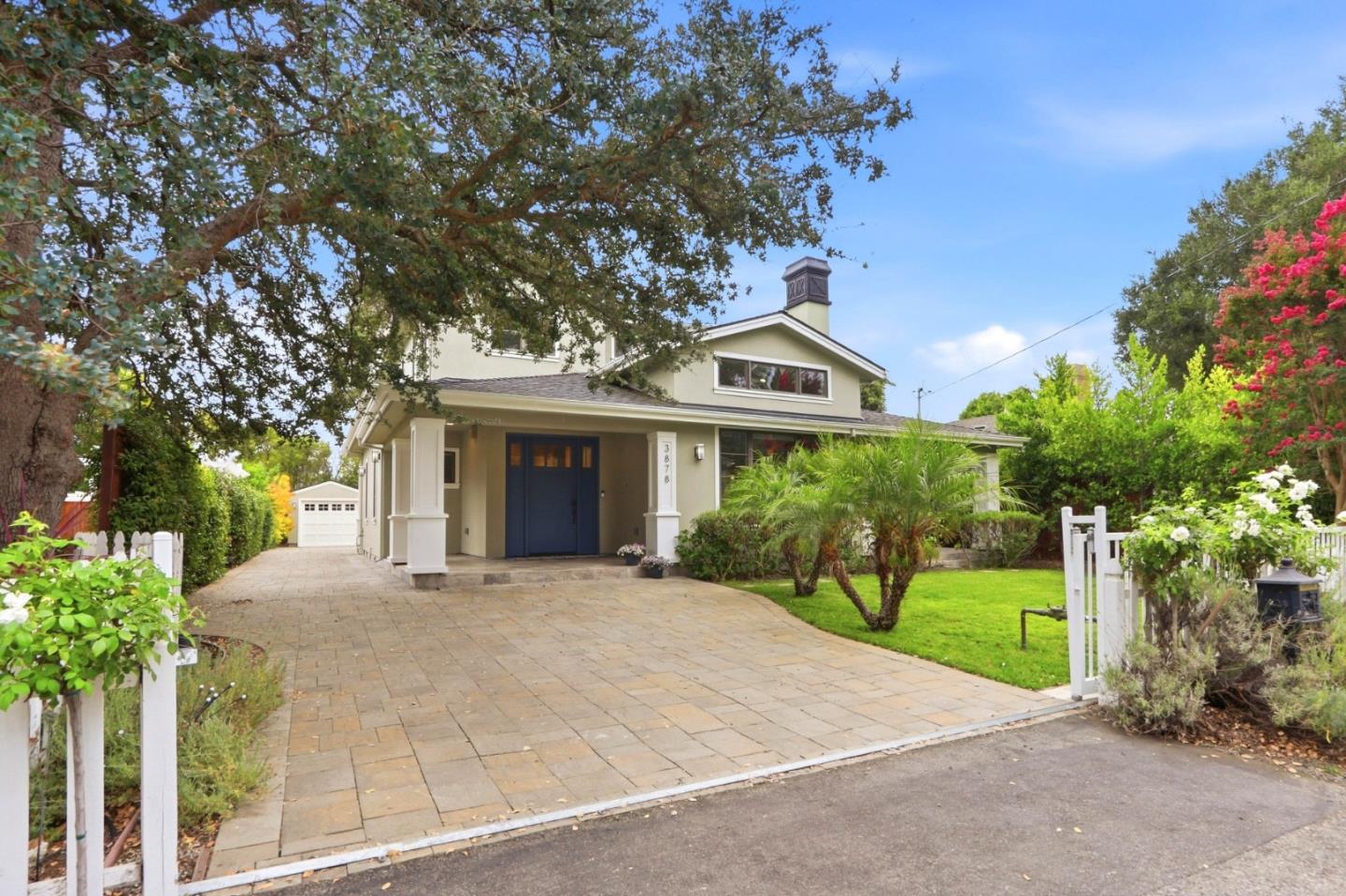 3878 Magnolia DR