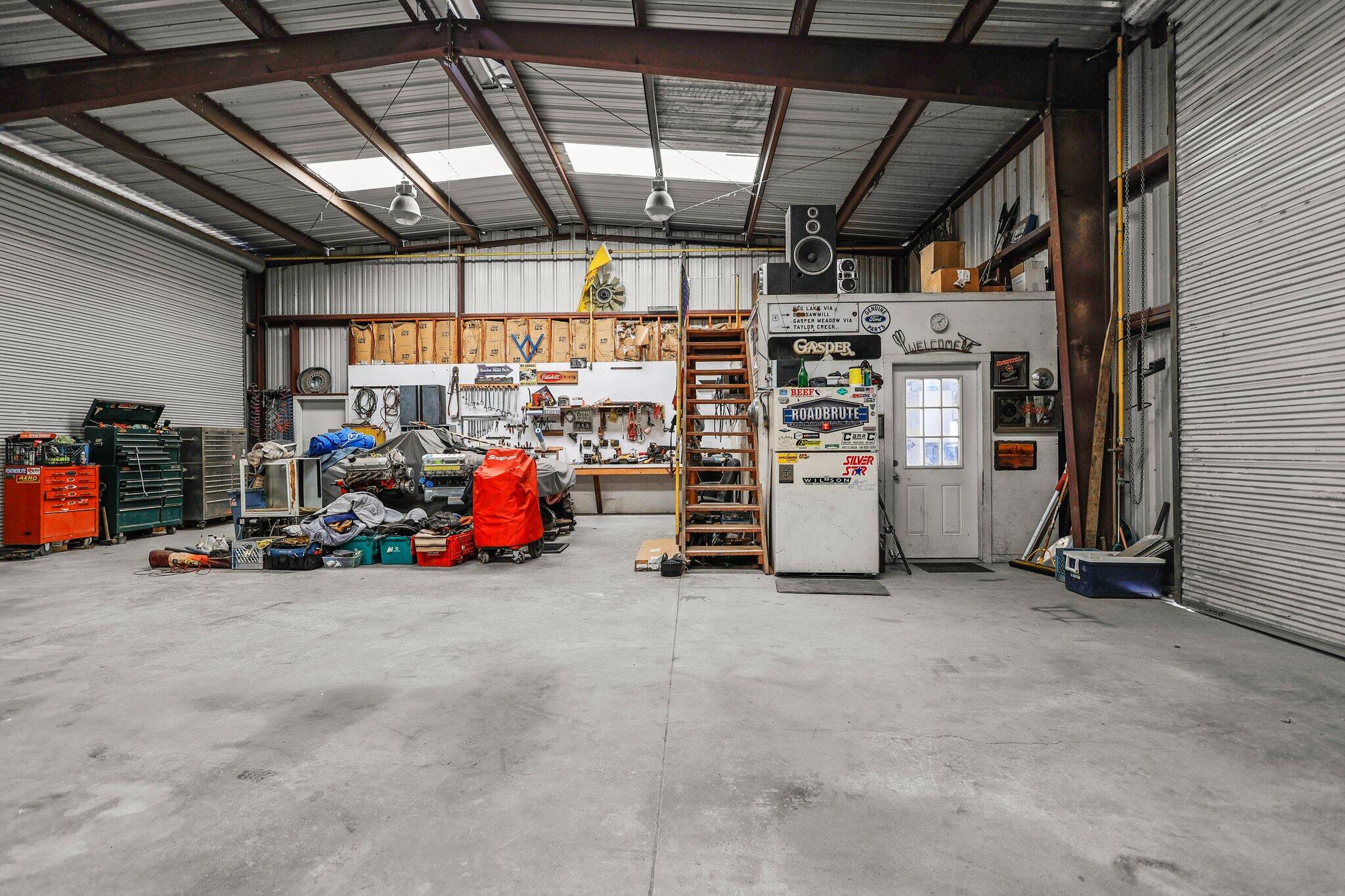 4647 County Road FF