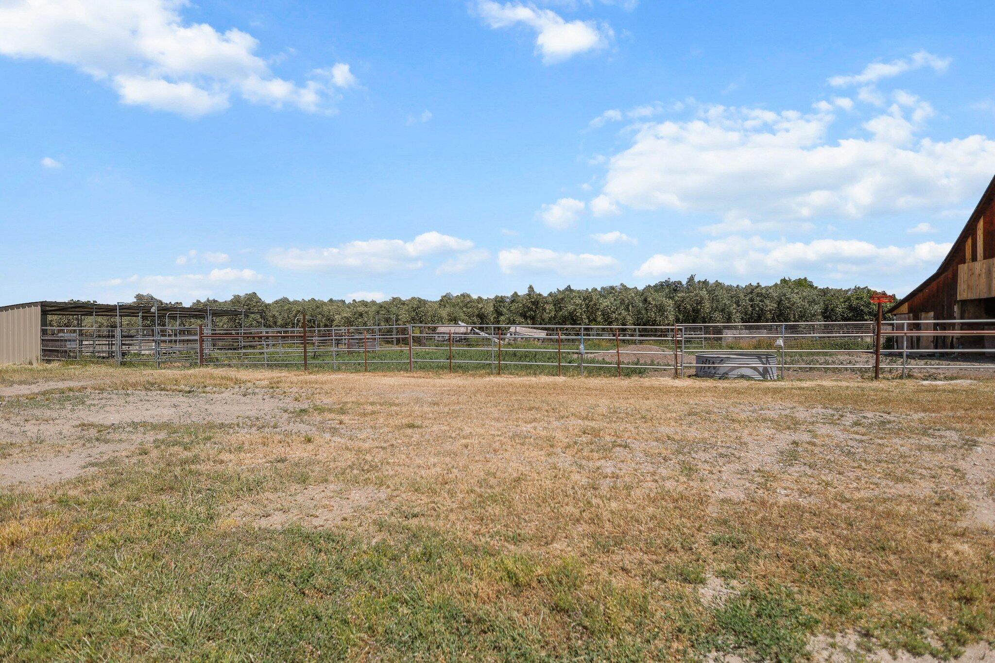 4647 County Road FF