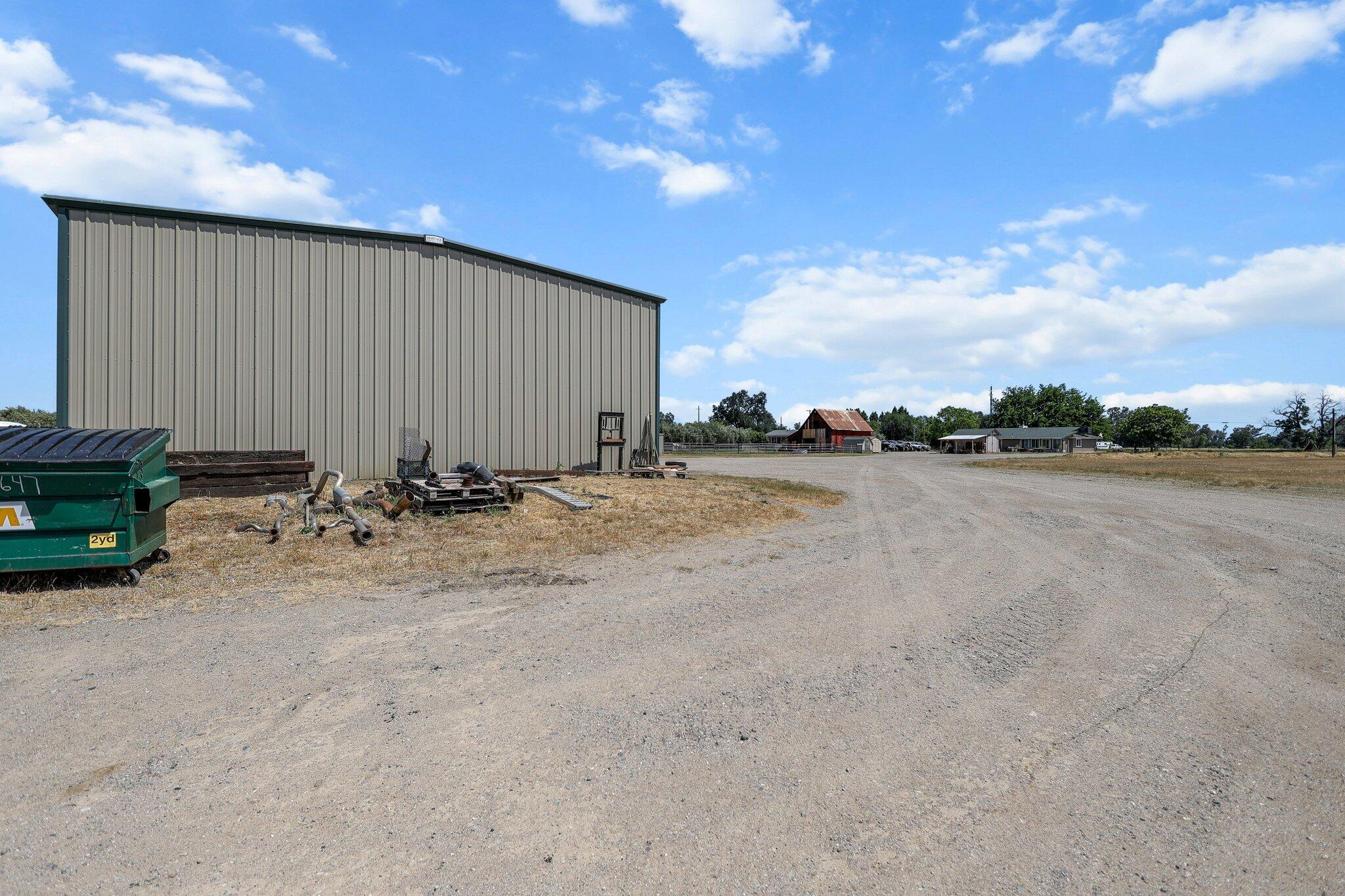 4647 County Road FF