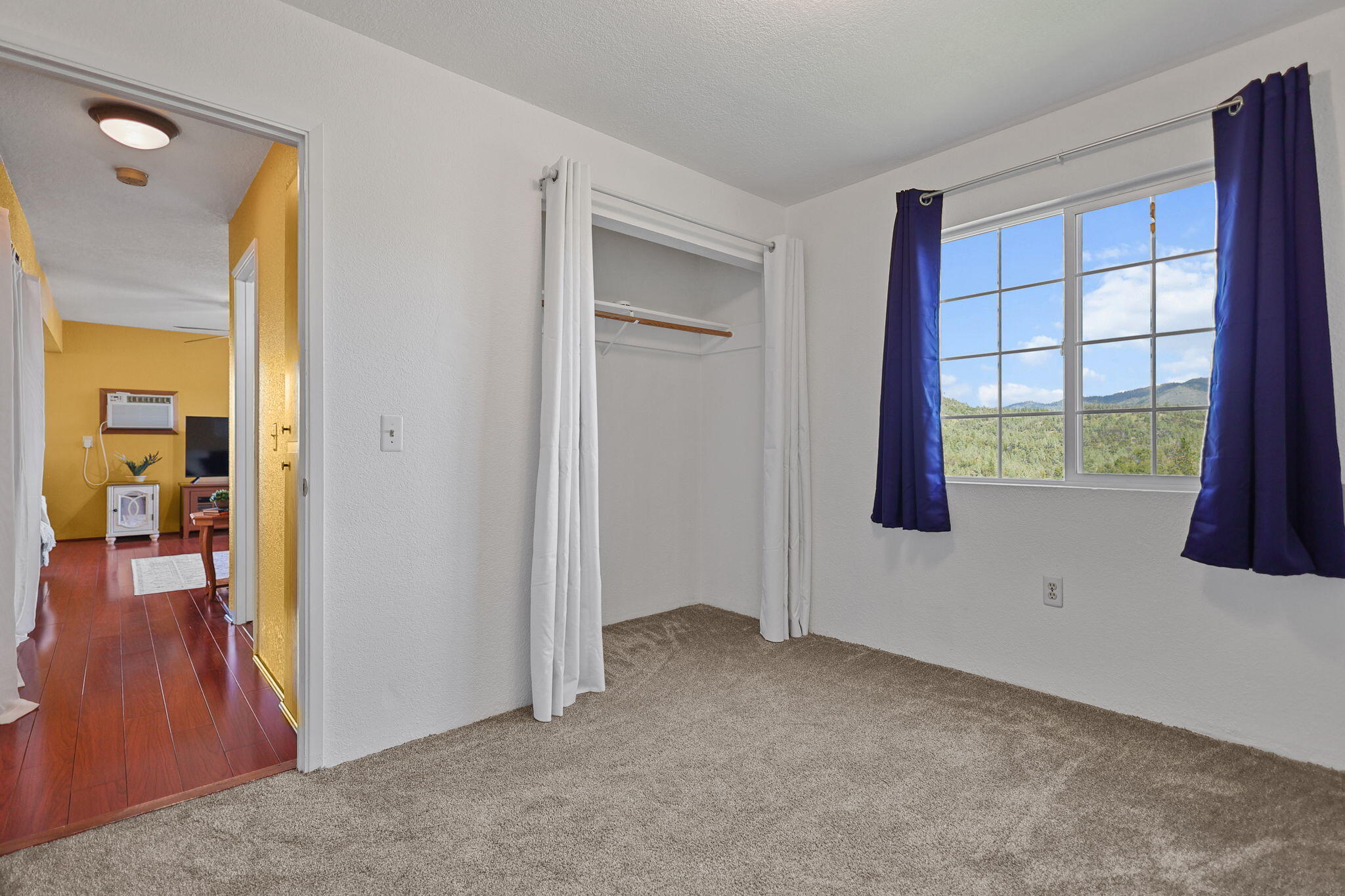 22065 Loop Drive