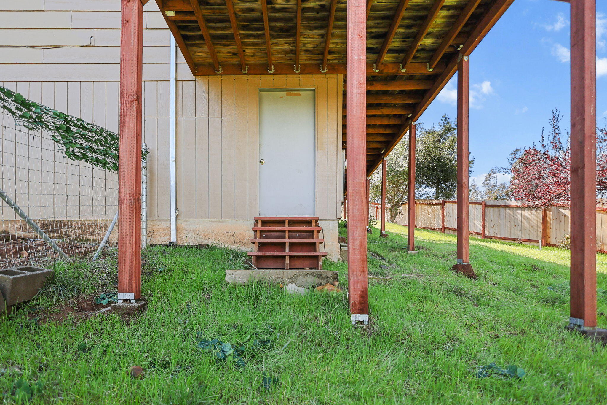 22065 Loop Drive