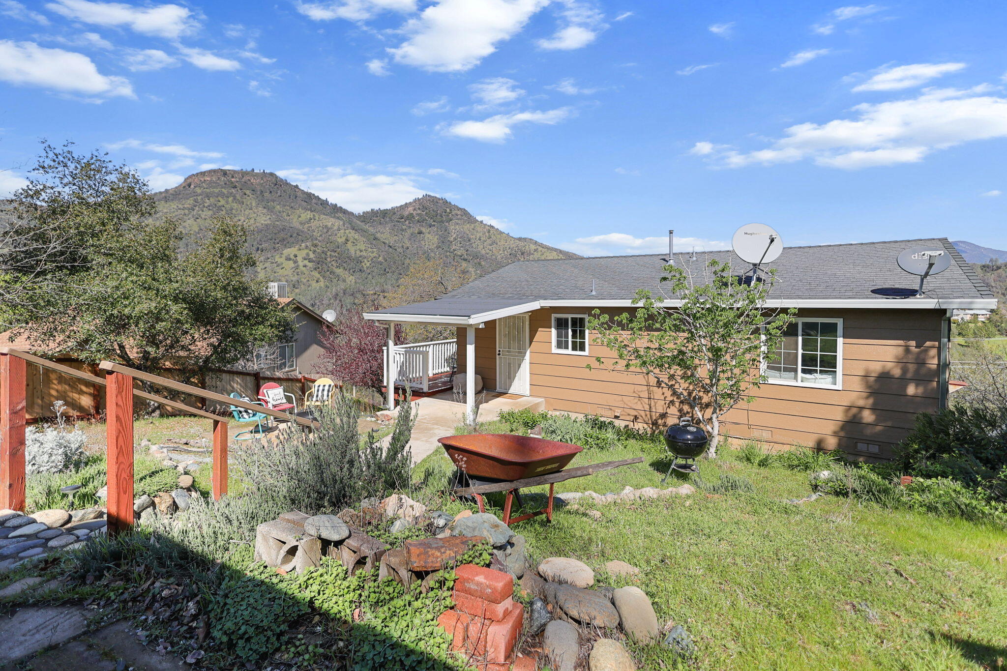 22065 Loop Drive