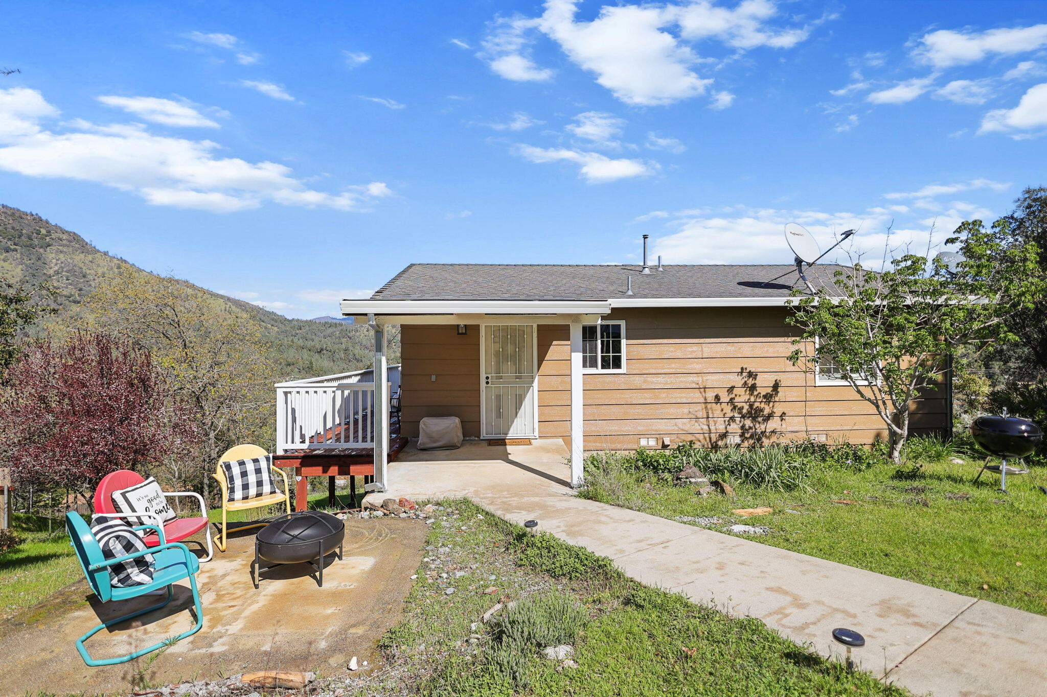 22065 Loop Drive