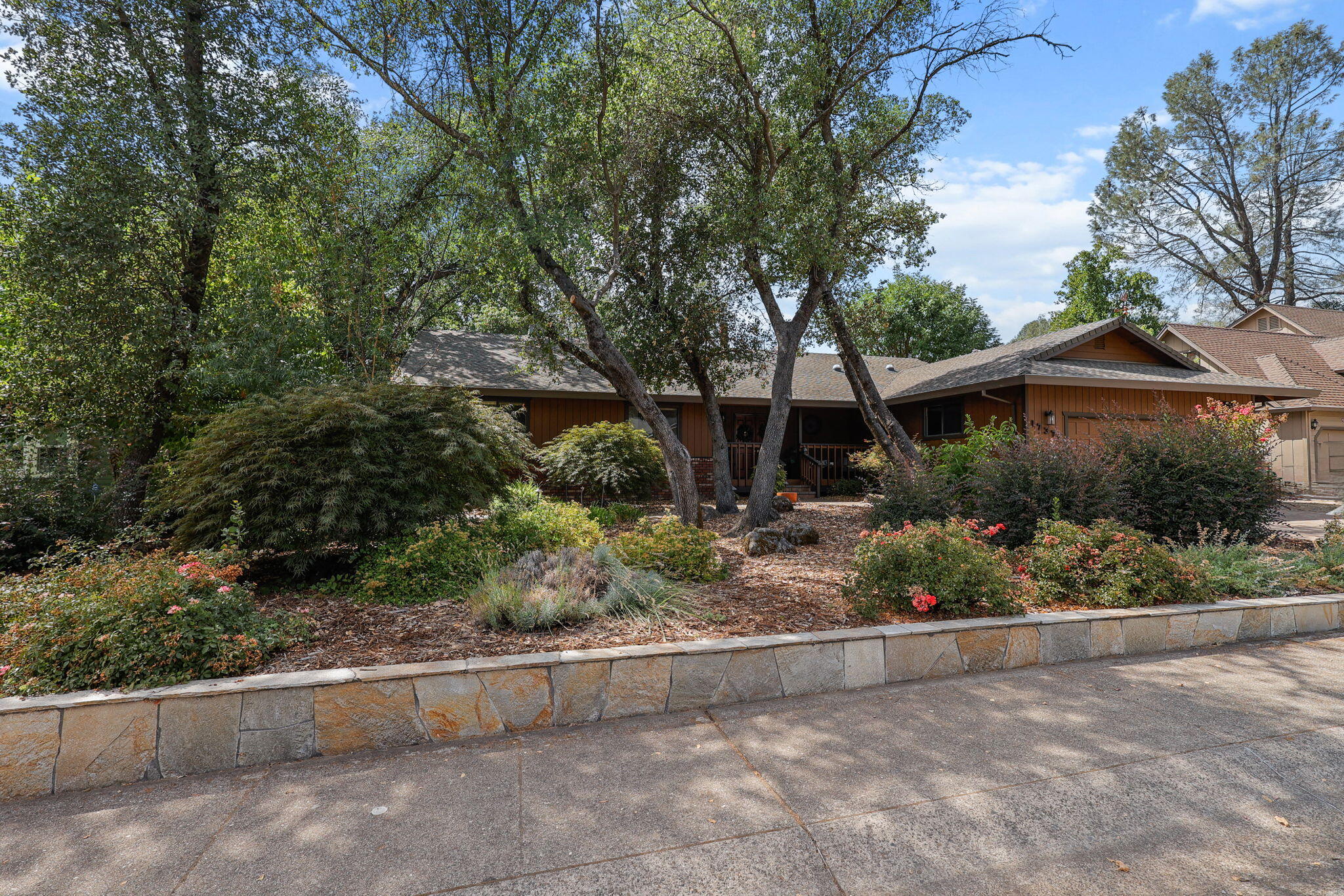 1737 Edgewood Drive