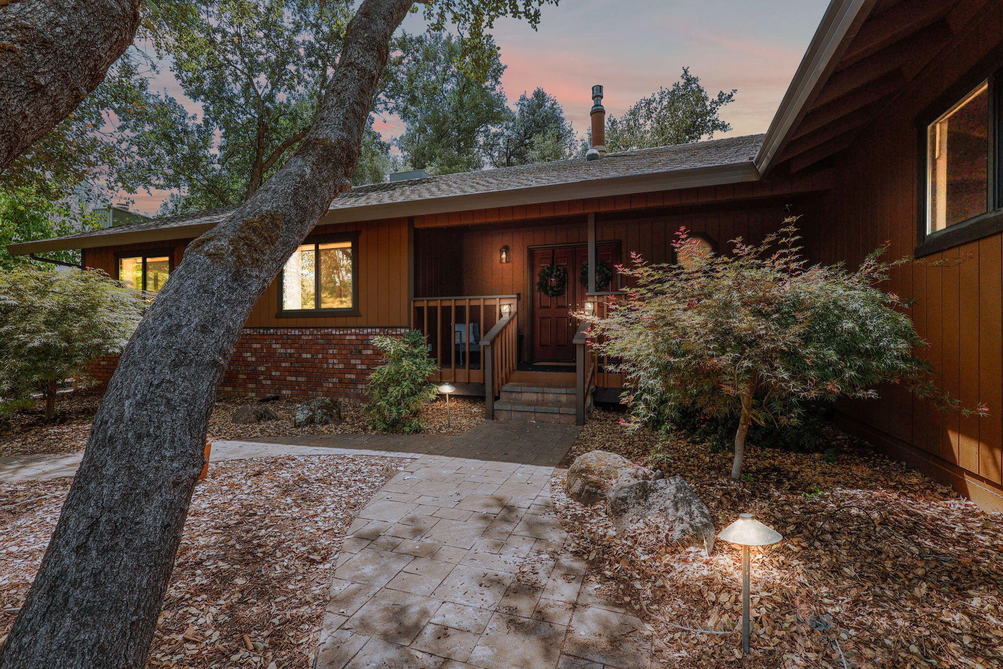 1737 Edgewood Drive