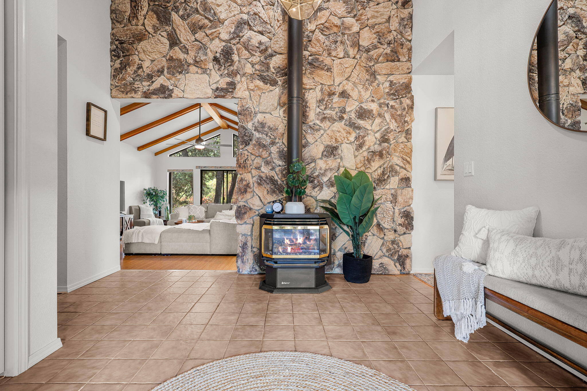 1737 Edgewood Drive