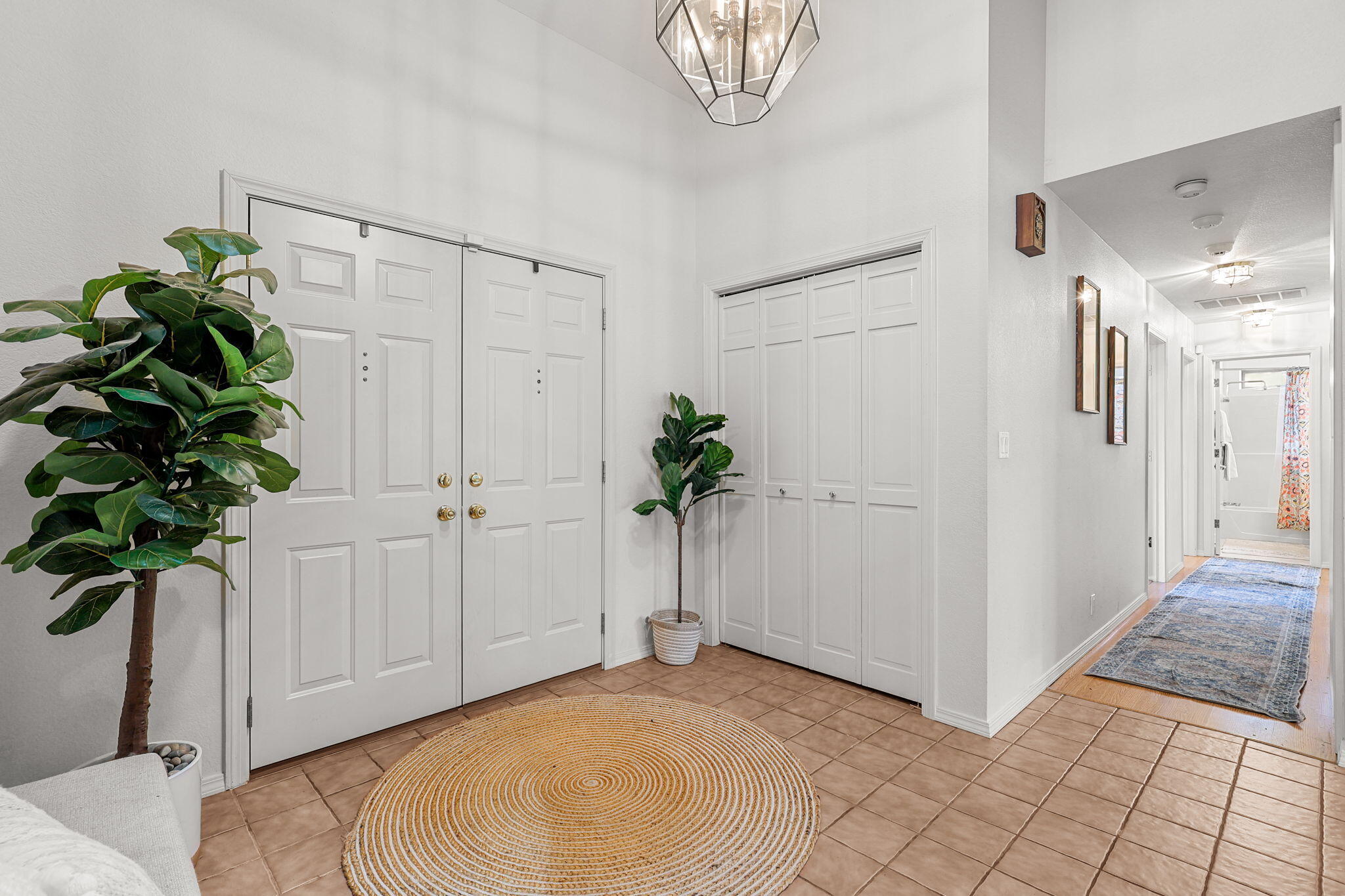 1737 Edgewood Drive