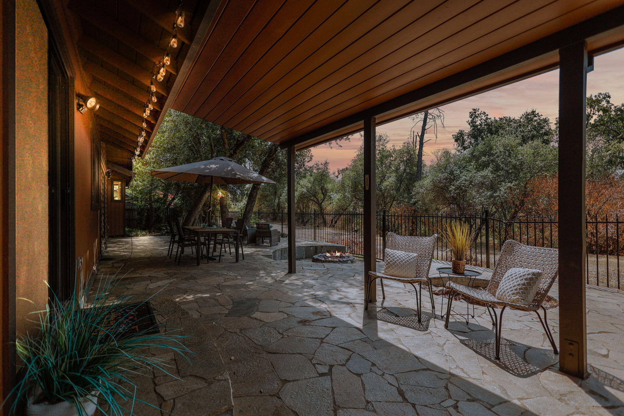 1737 Edgewood Drive