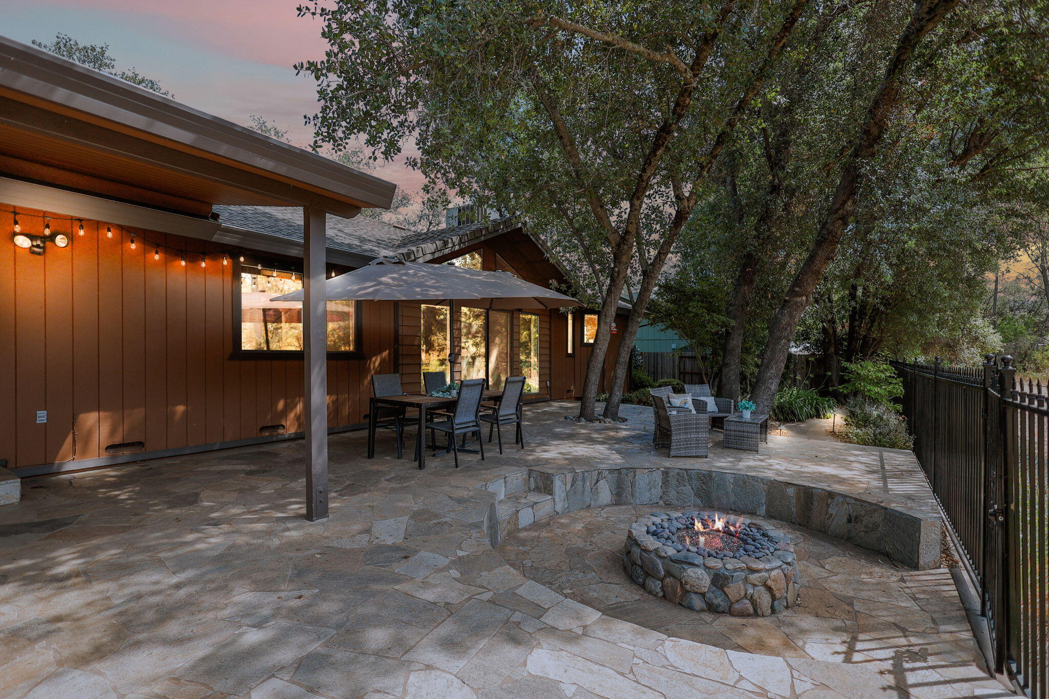 1737 Edgewood Drive
