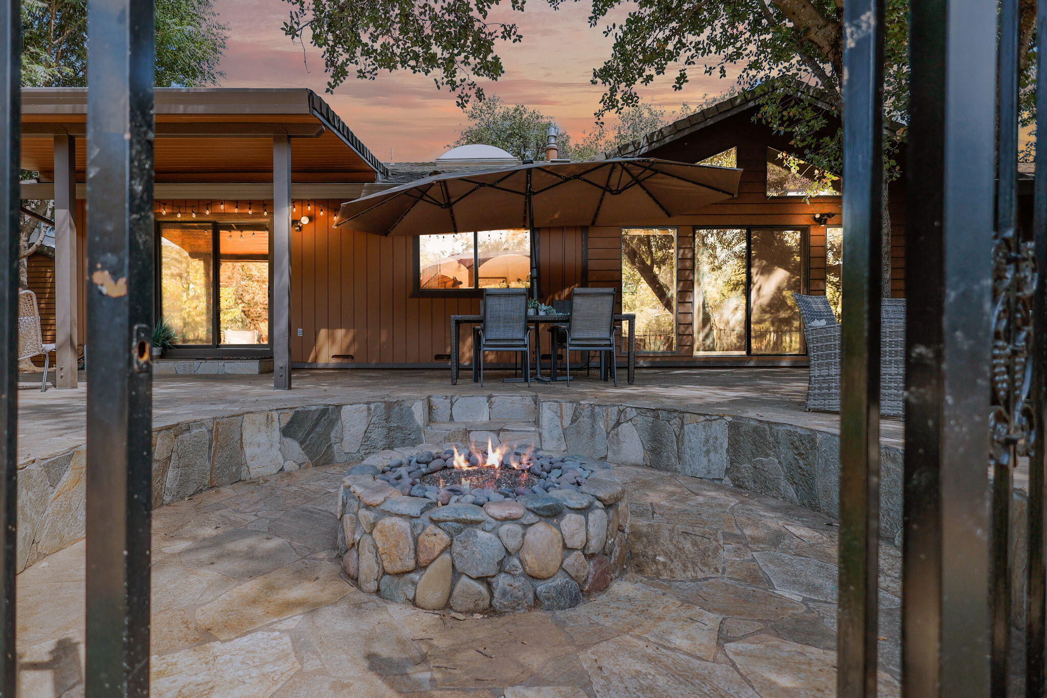 1737 Edgewood Drive