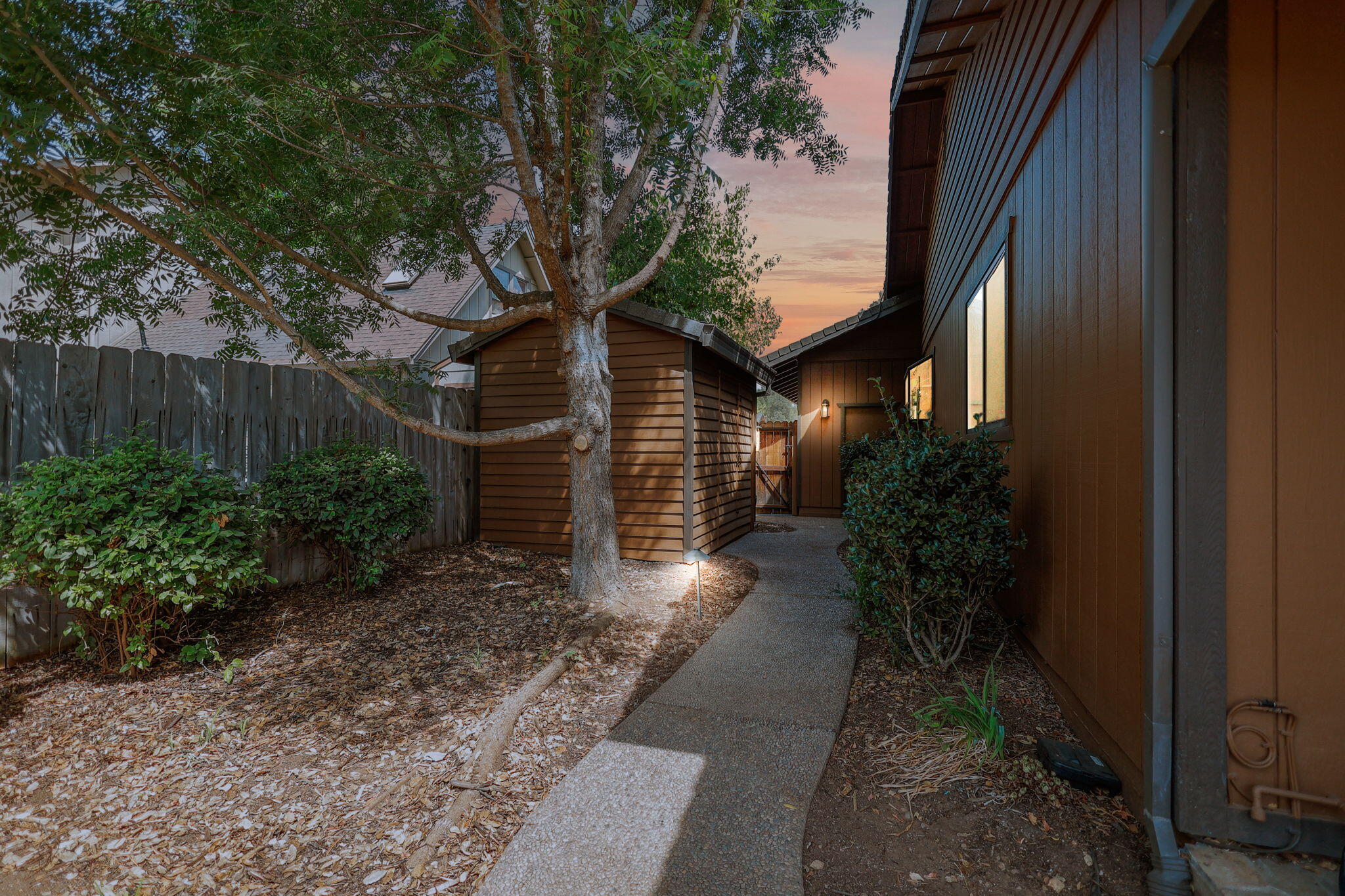 1737 Edgewood Drive