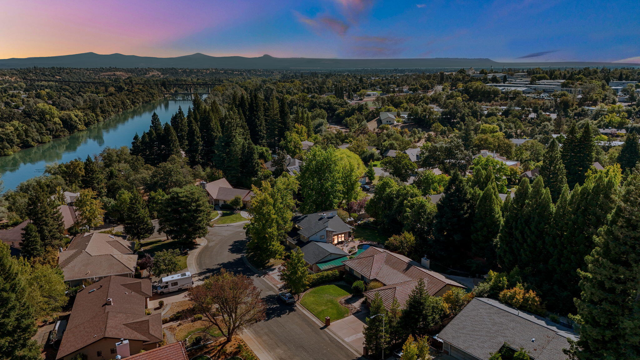 503 River Oaks Drive
