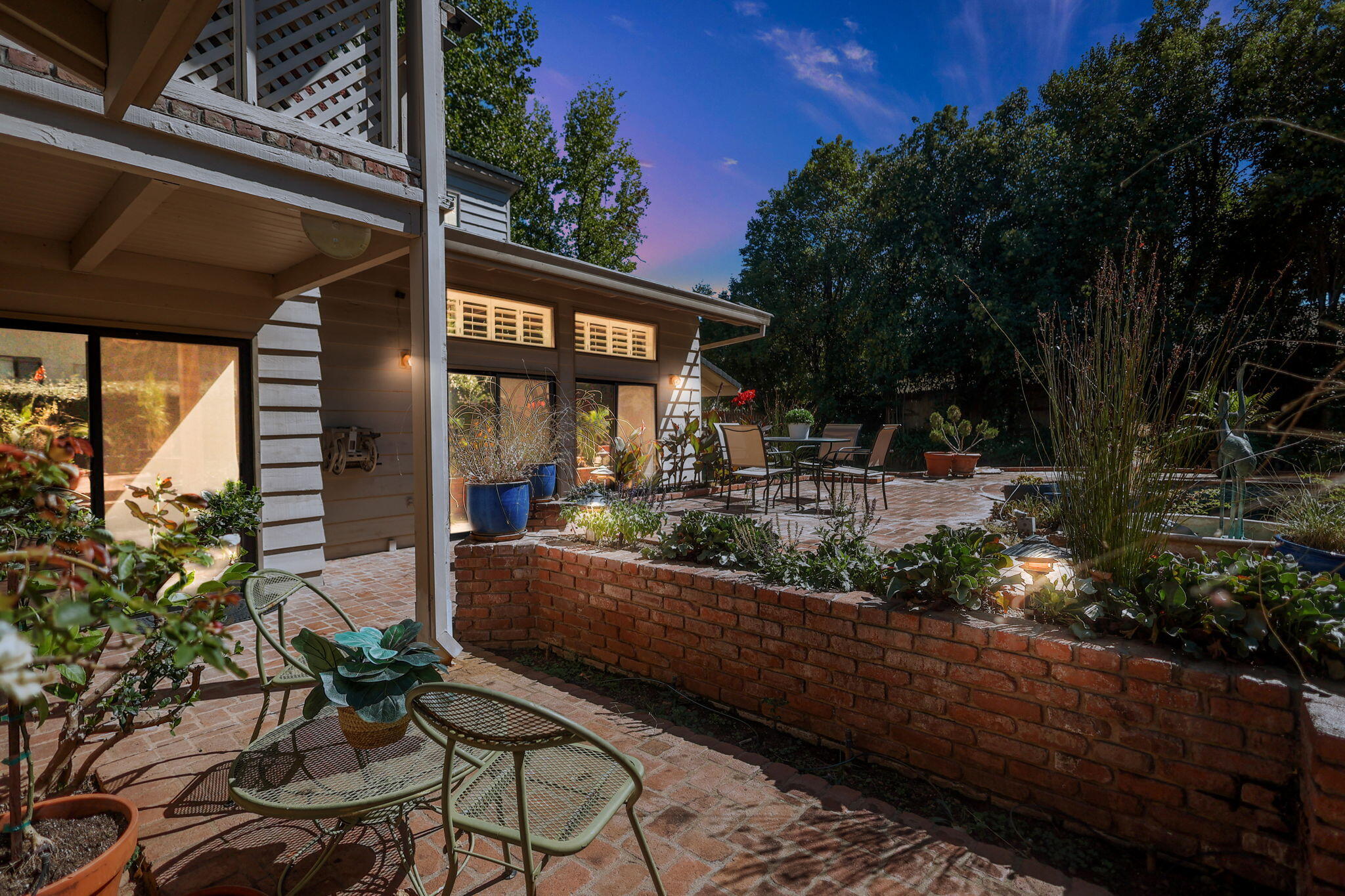 503 River Oaks Drive