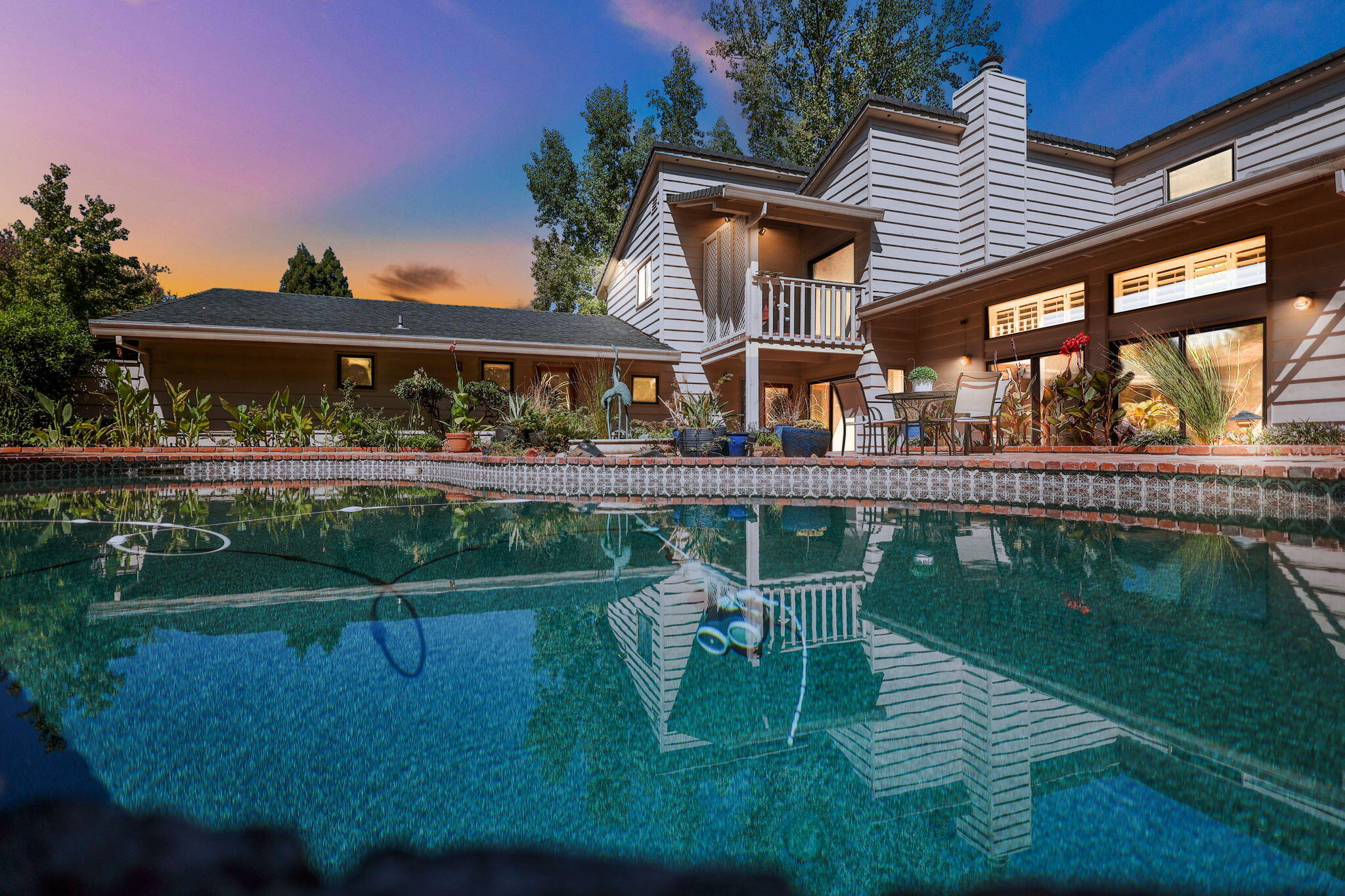 503 River Oaks Drive