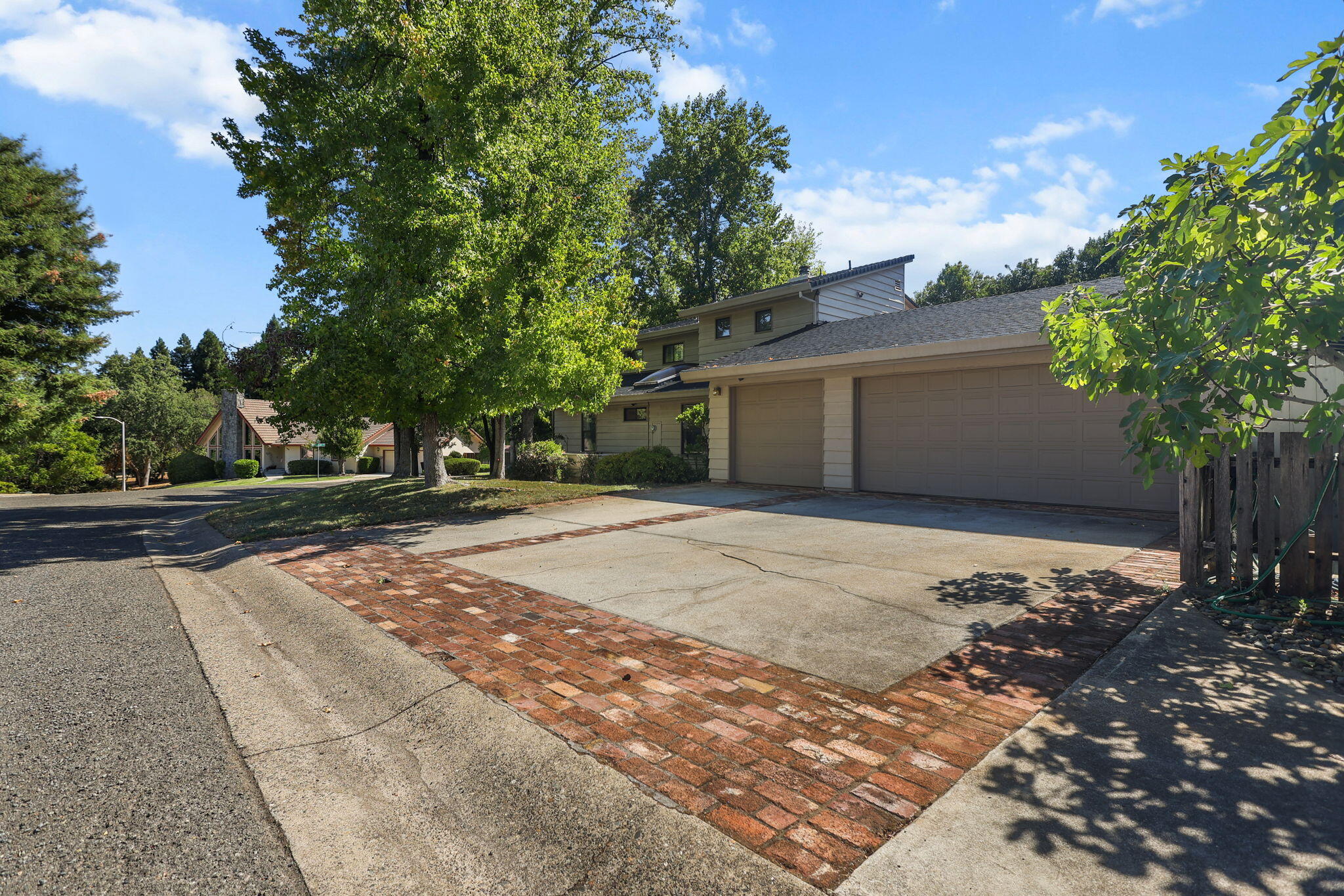 503 River Oaks Drive