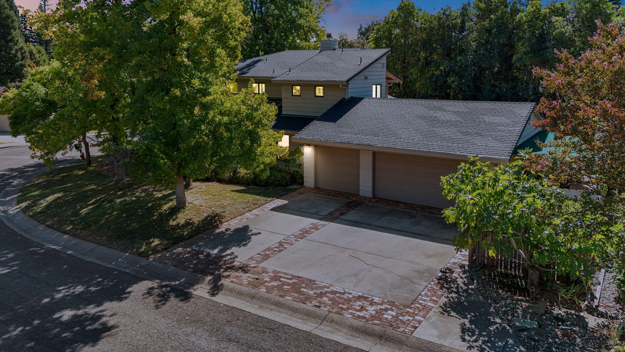 503 River Oaks Drive