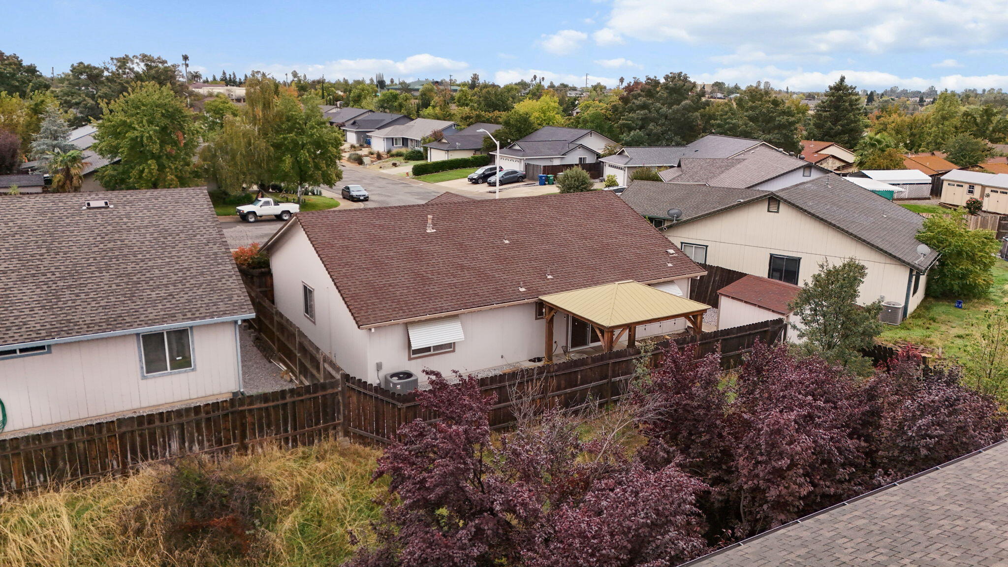 894 Montcrest Drive, Redding