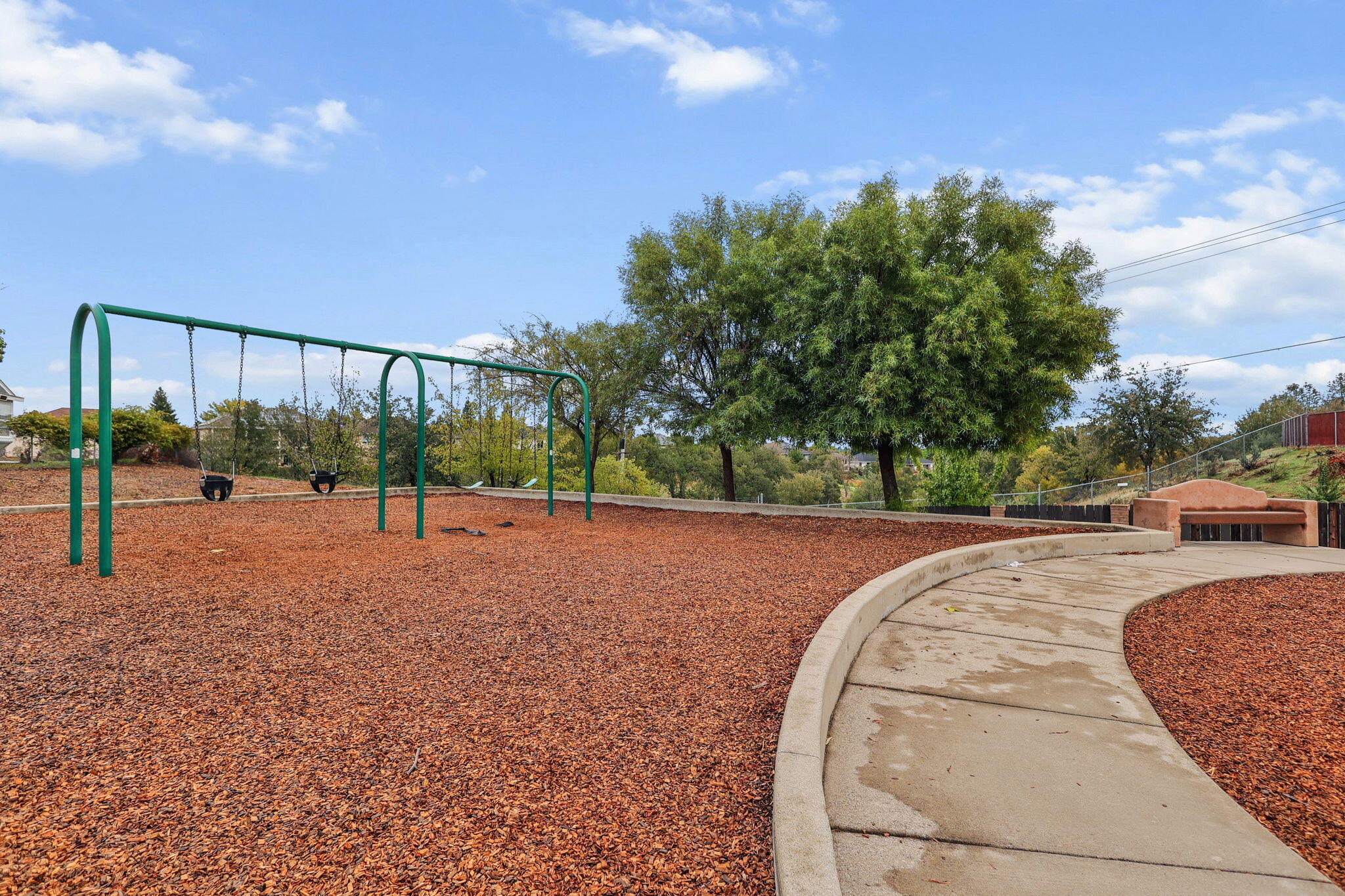 894 Montcrest Drive, Redding