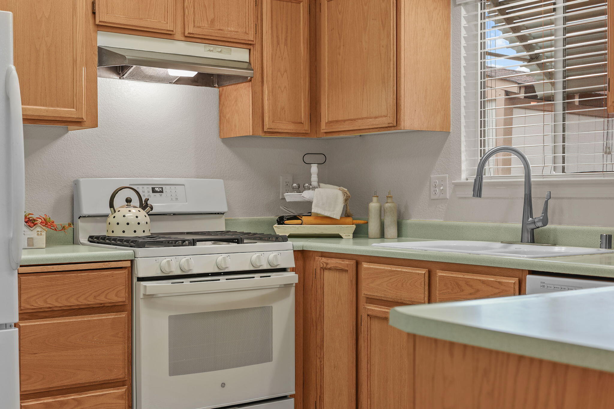 894 Montcrest Drive, Redding