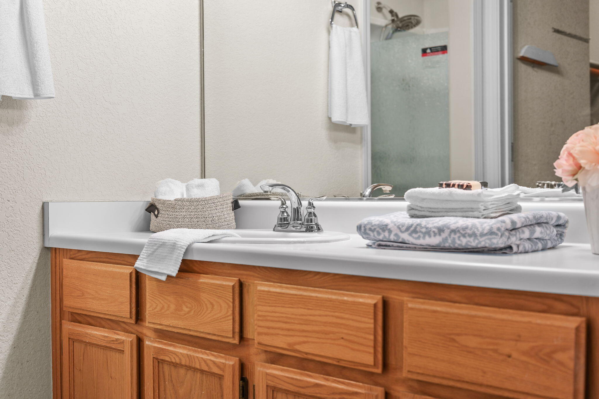 894 Montcrest Drive, Redding