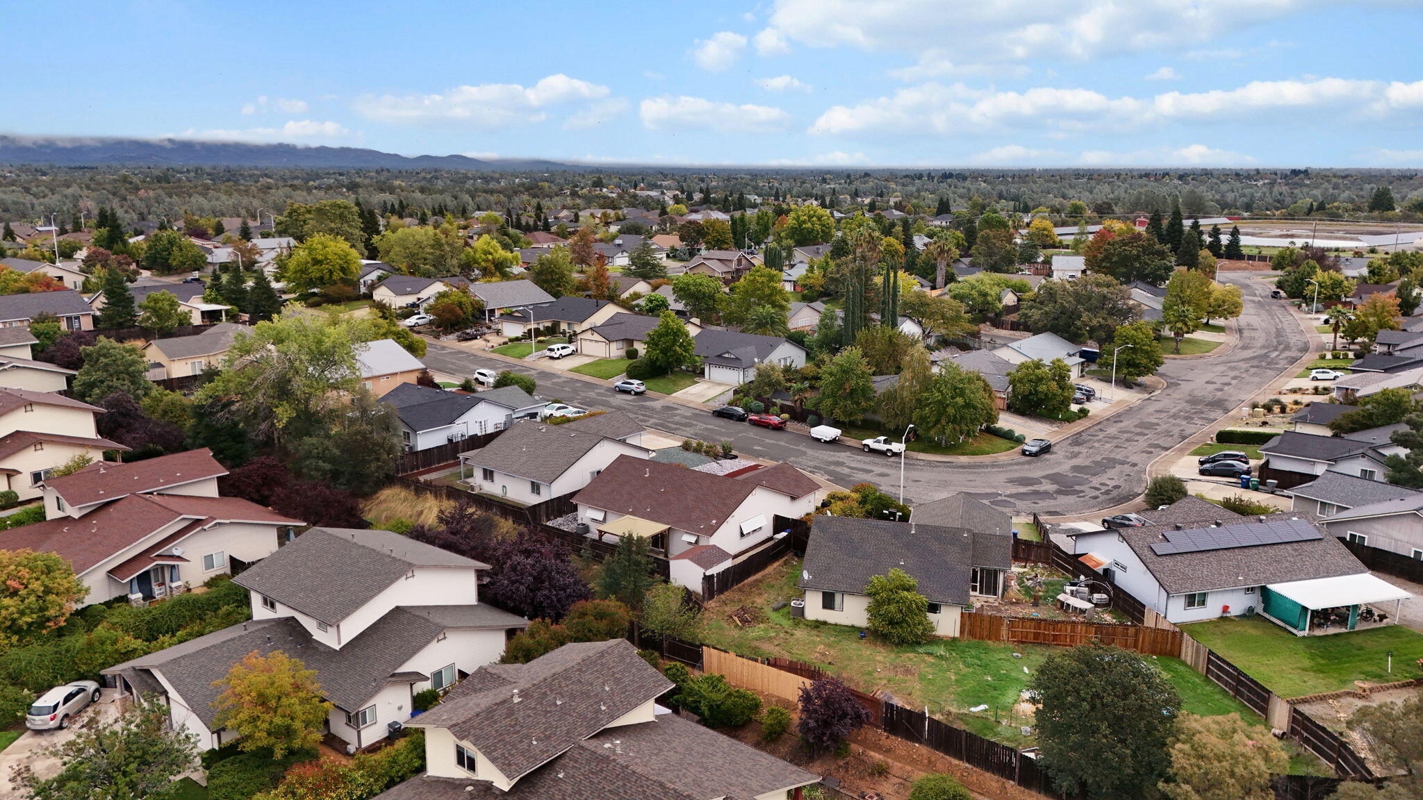 894 Montcrest Drive, Redding