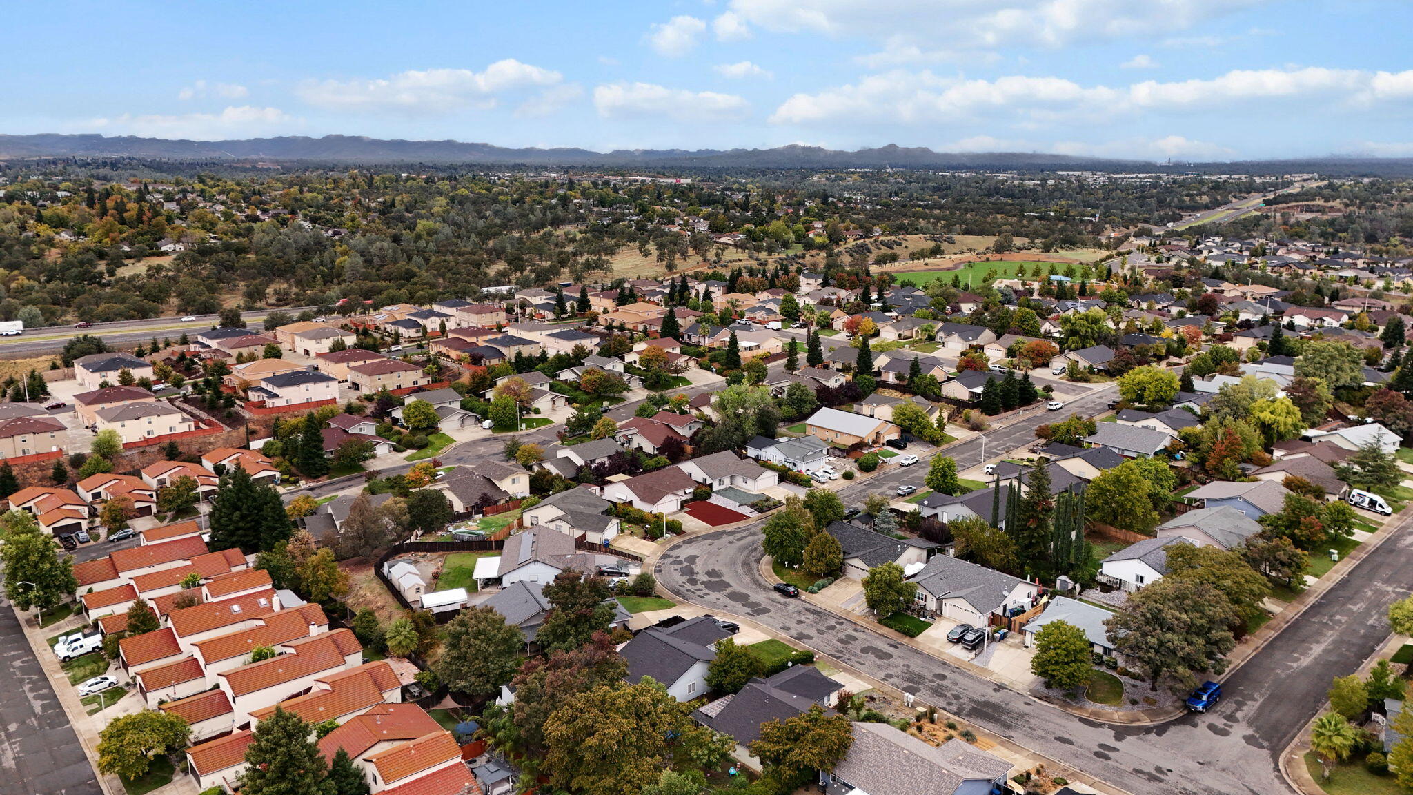 894 Montcrest Drive, Redding