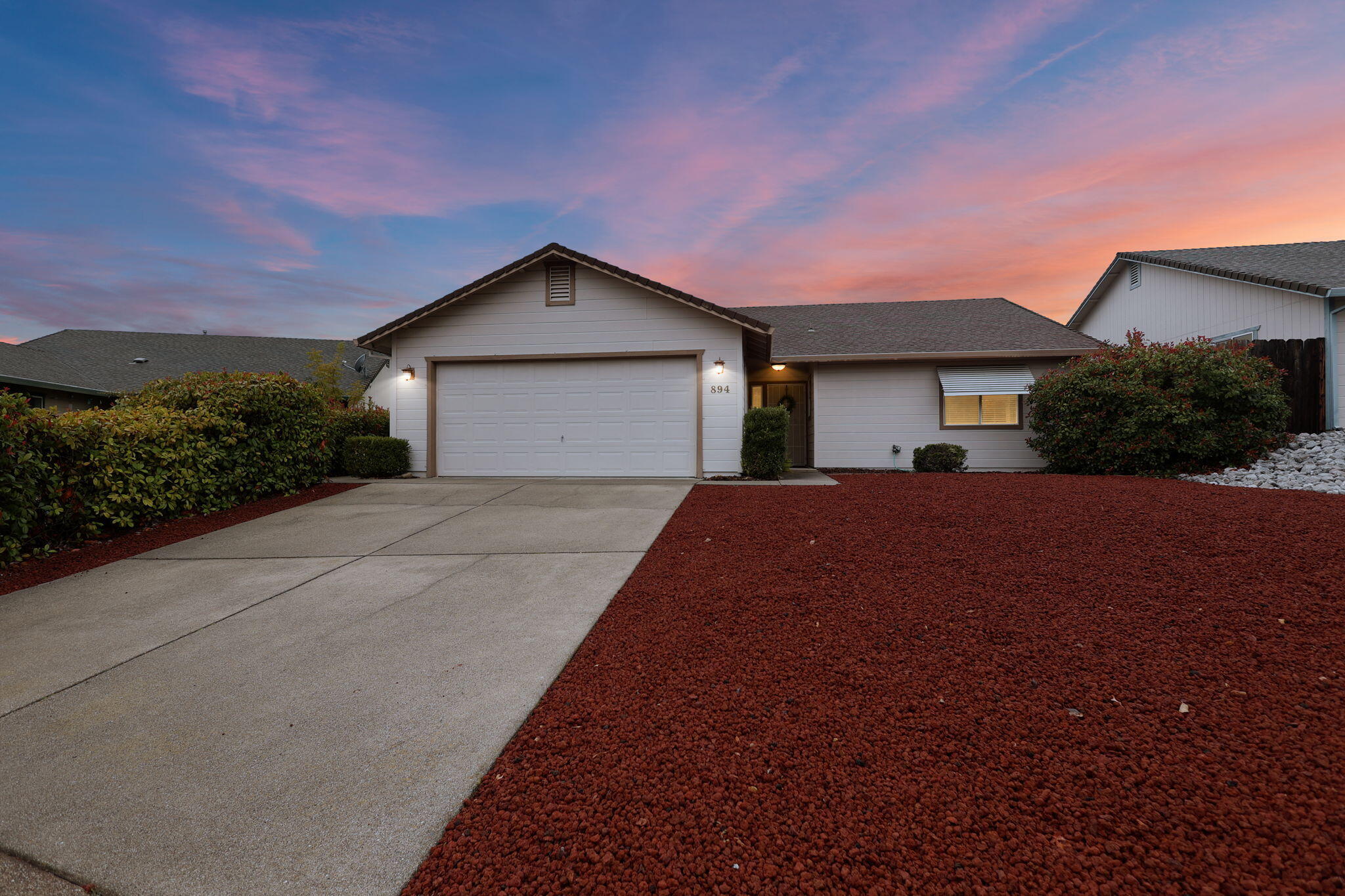 894 Montcrest Drive, Redding
