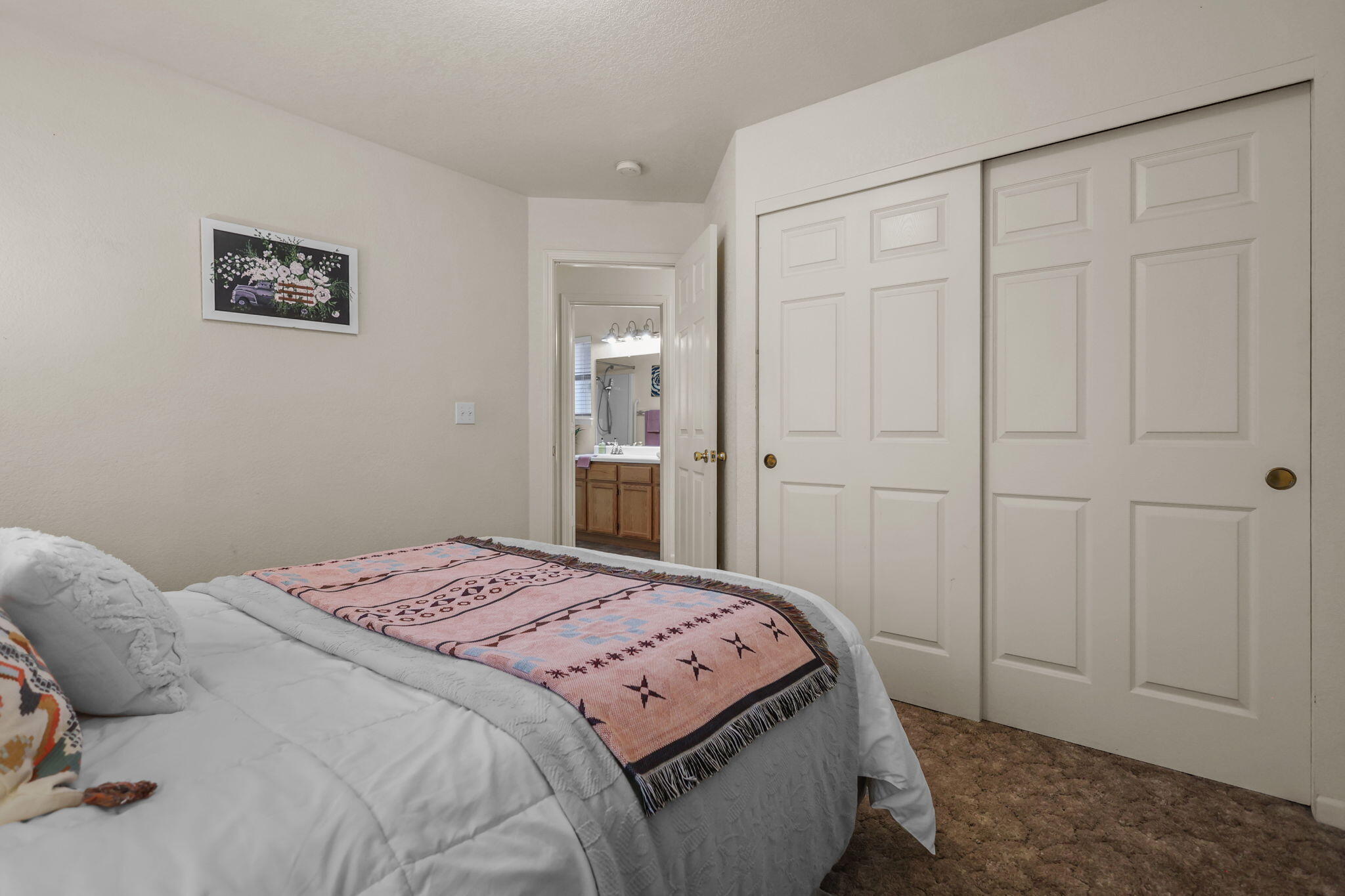 894 Montcrest Drive, Redding