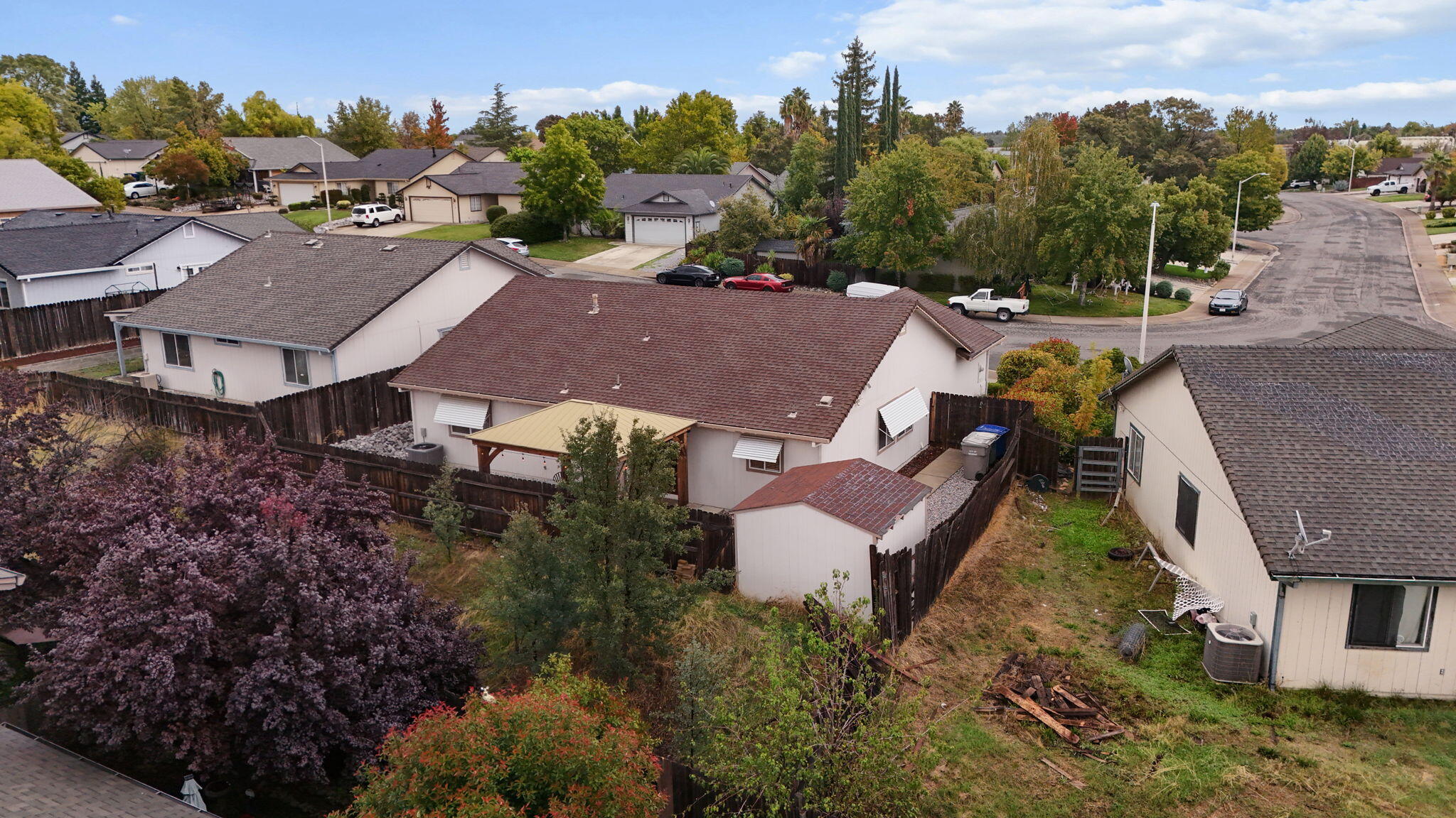 894 Montcrest Drive, Redding