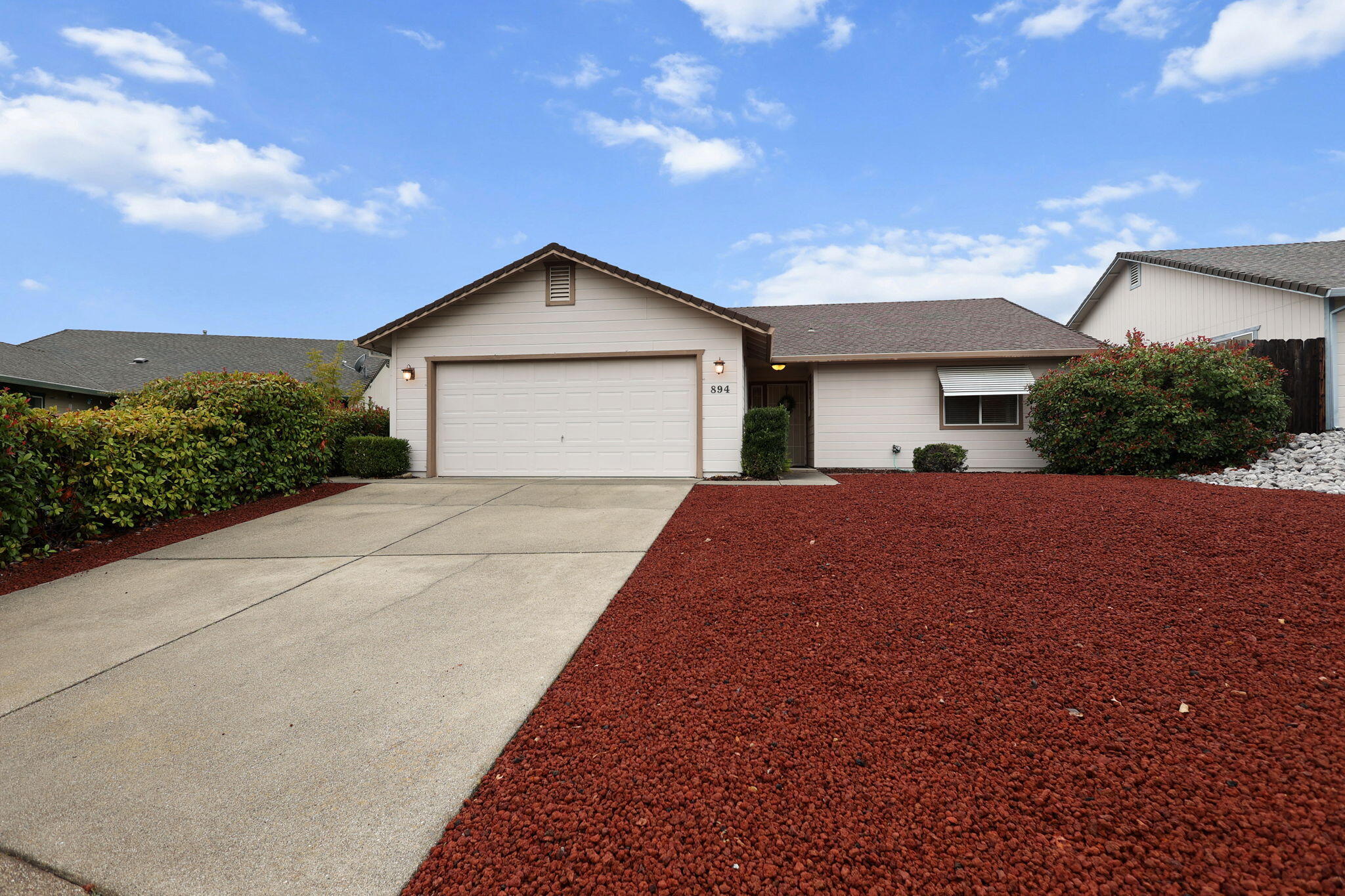 894 Montcrest Drive, Redding