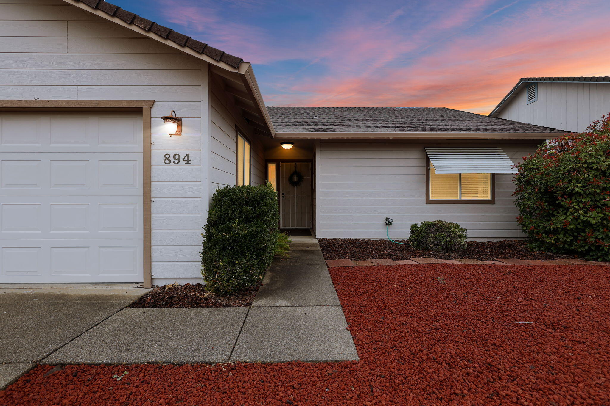 894 Montcrest Drive, Redding