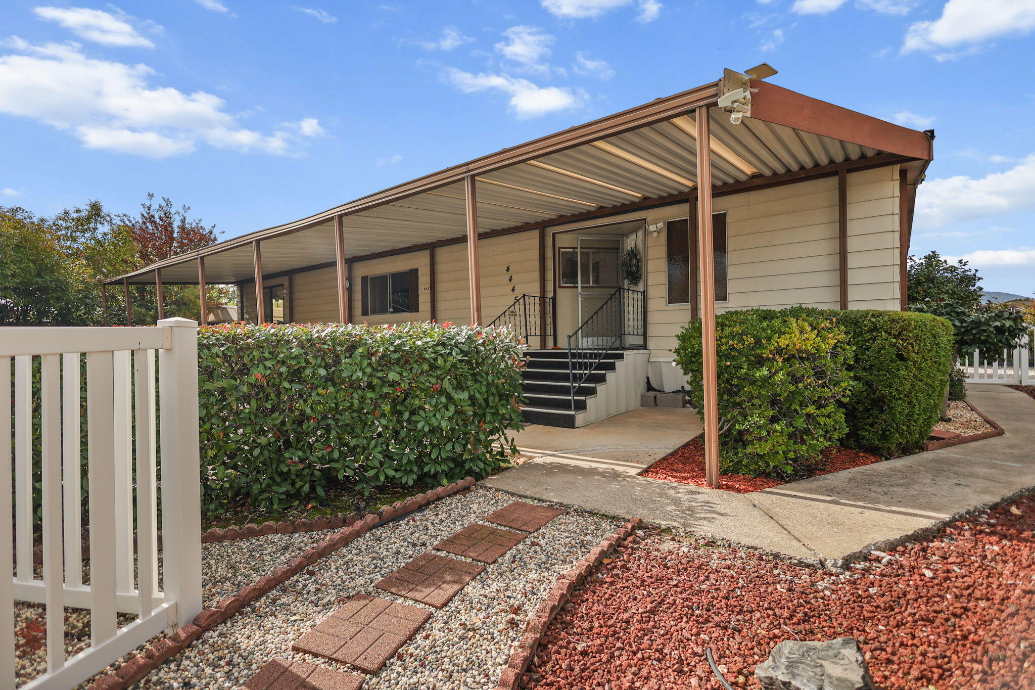 4445 Honeycomb Way, Redding