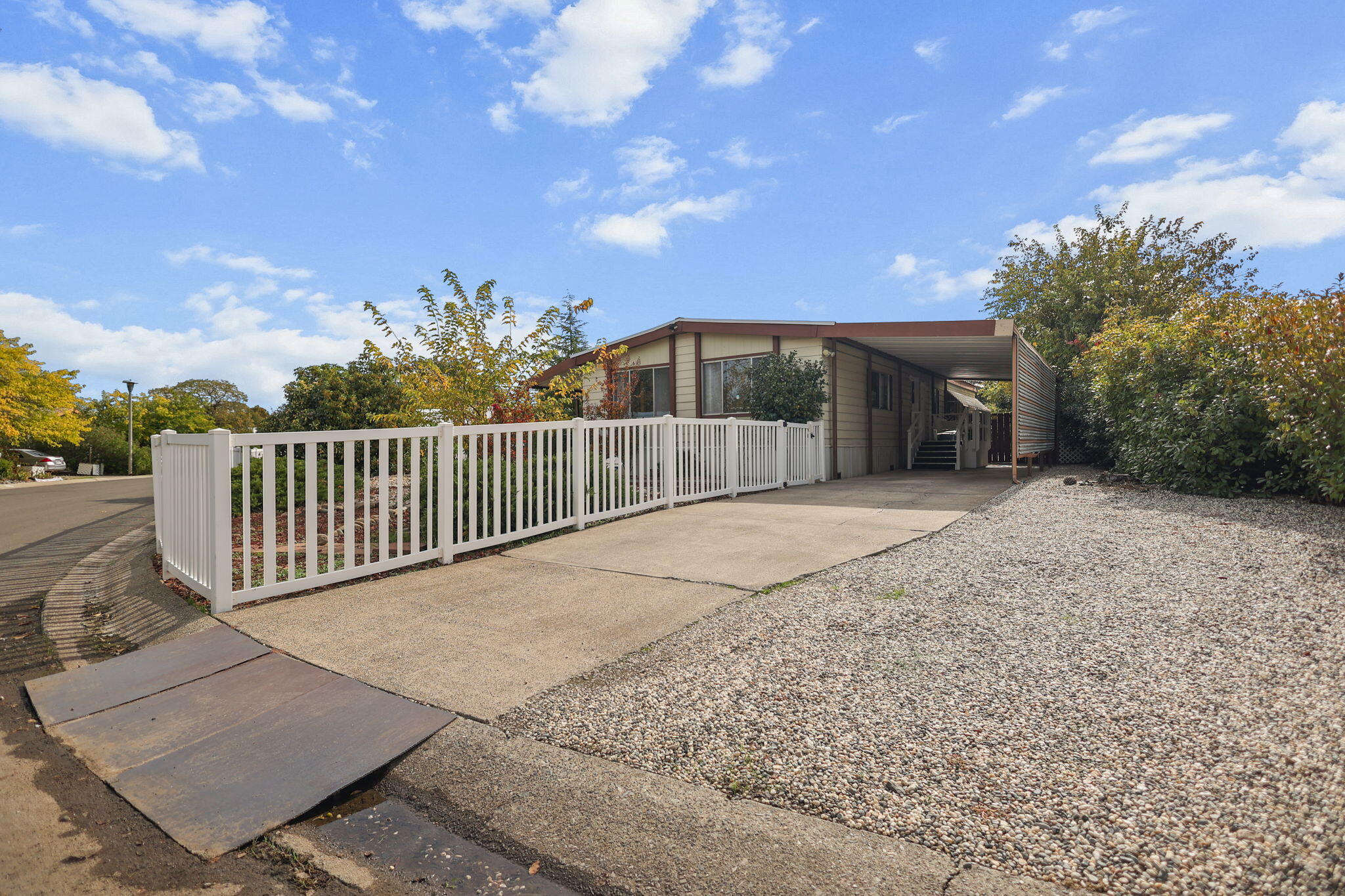 4445 Honeycomb Way, Redding