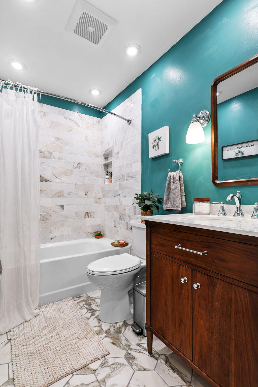 755 Christine Avenue