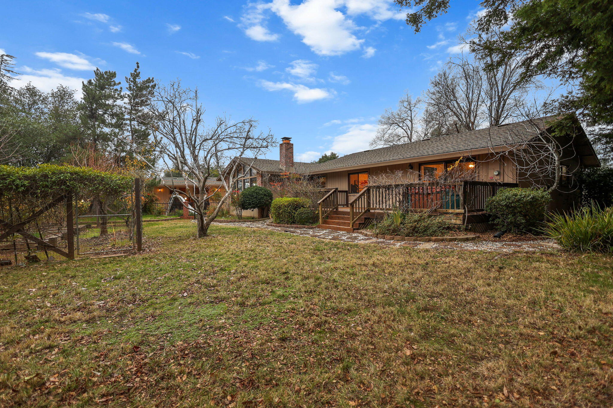 15133 Vista Knolls Drive