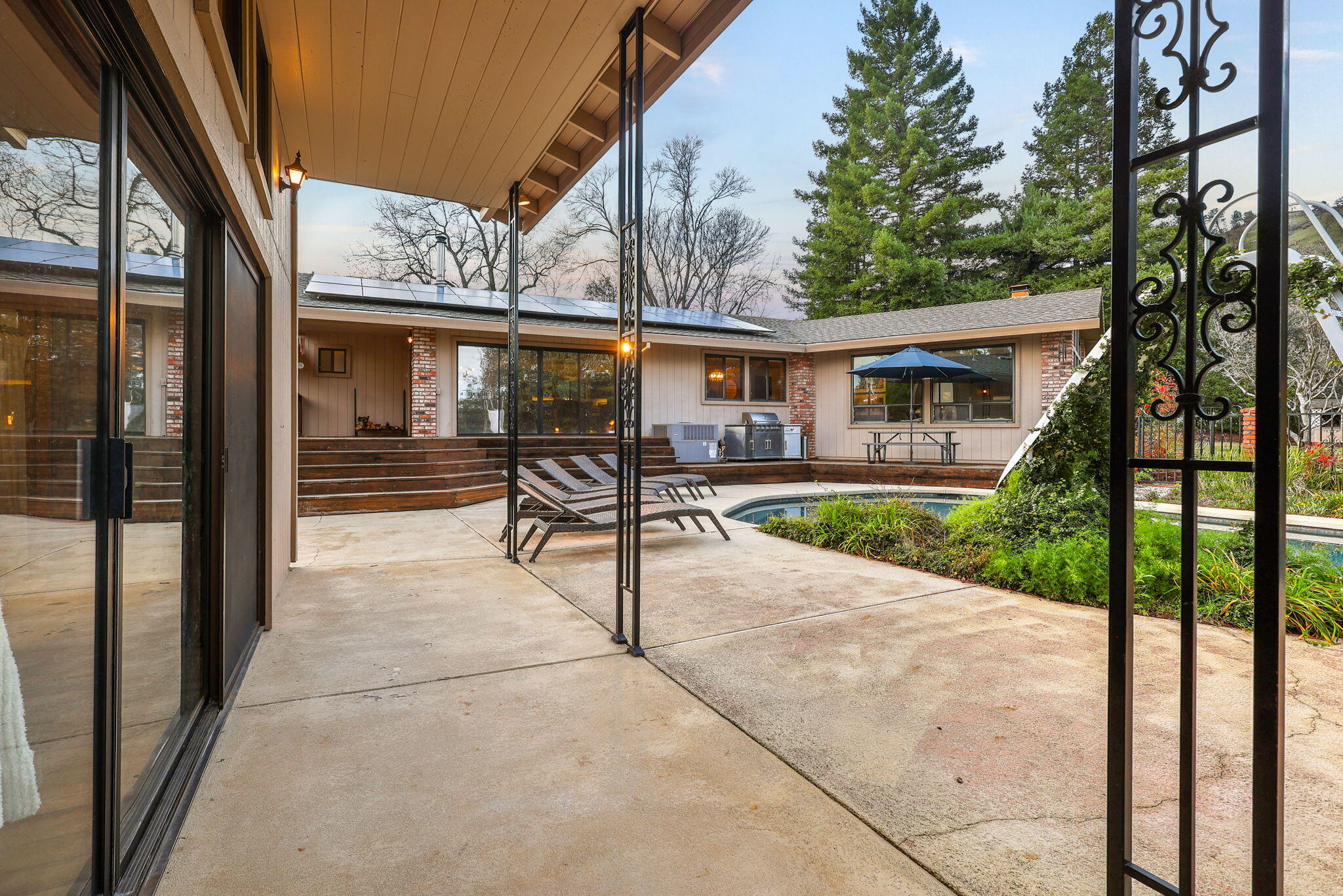 15133 Vista Knolls Drive