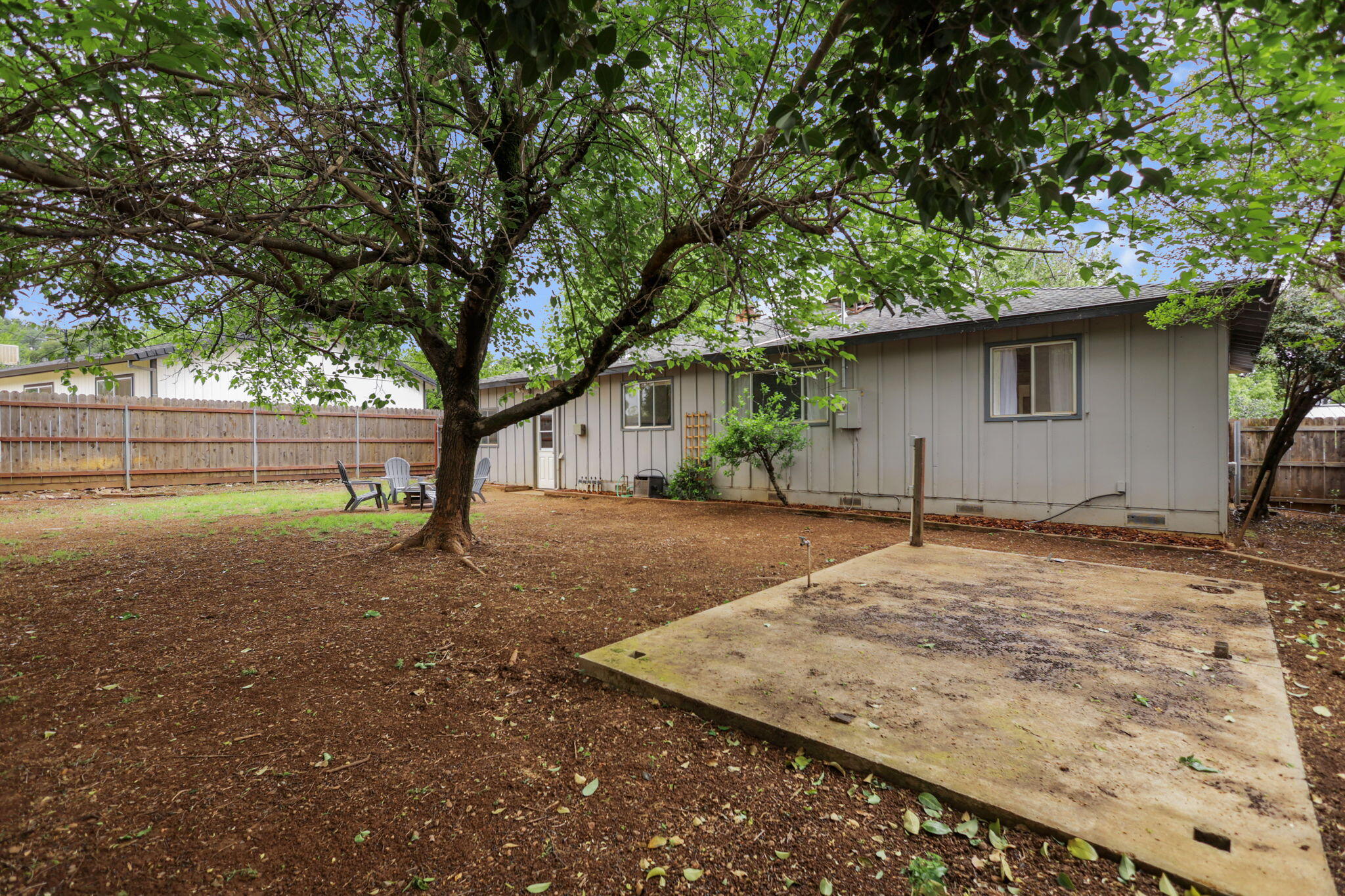 1335 Lodgepole Avenue