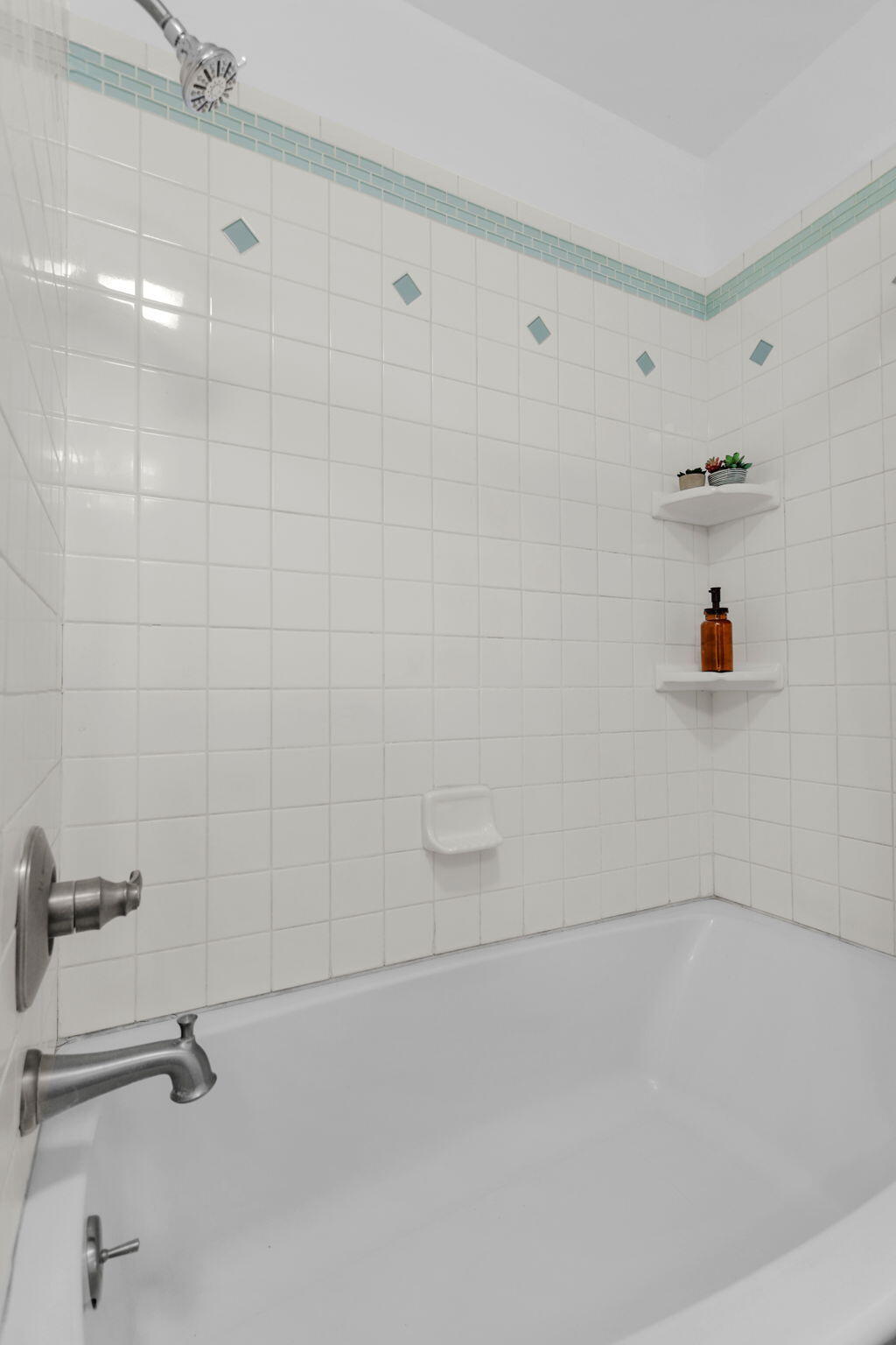 1335 Lodgepole Avenue