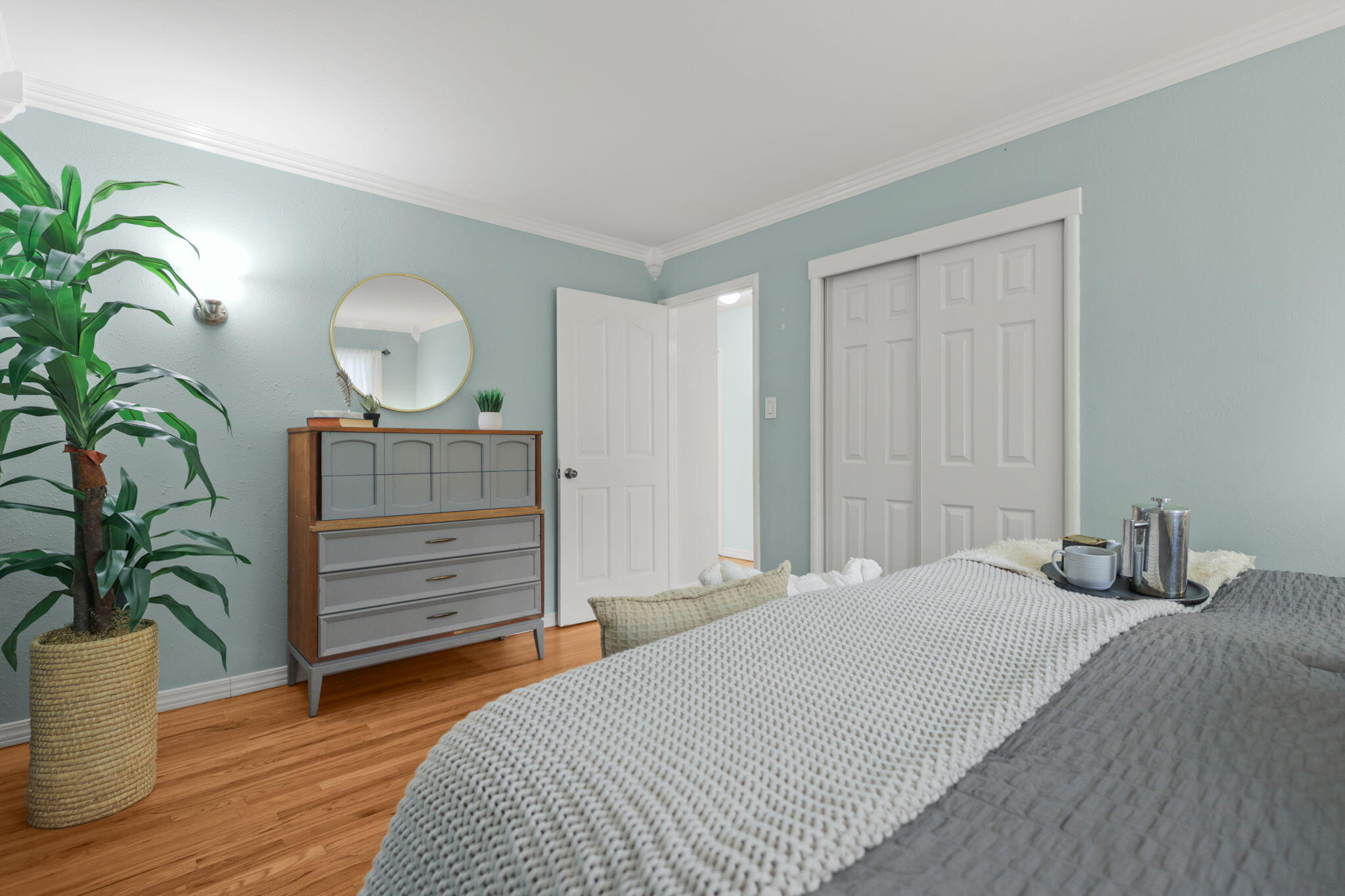 1335 Lodgepole Avenue