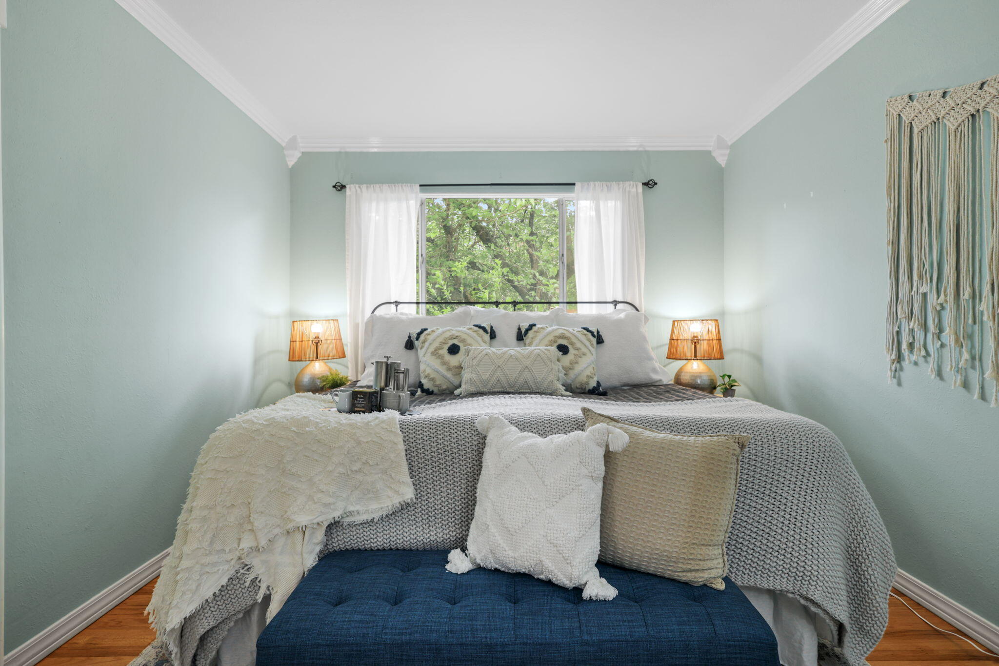 1335 Lodgepole Avenue