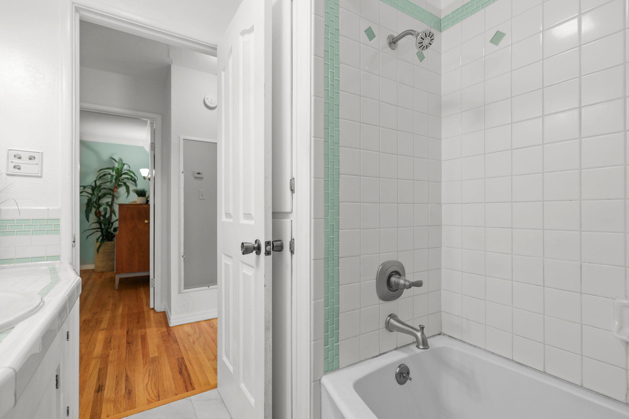 1335 Lodgepole Avenue