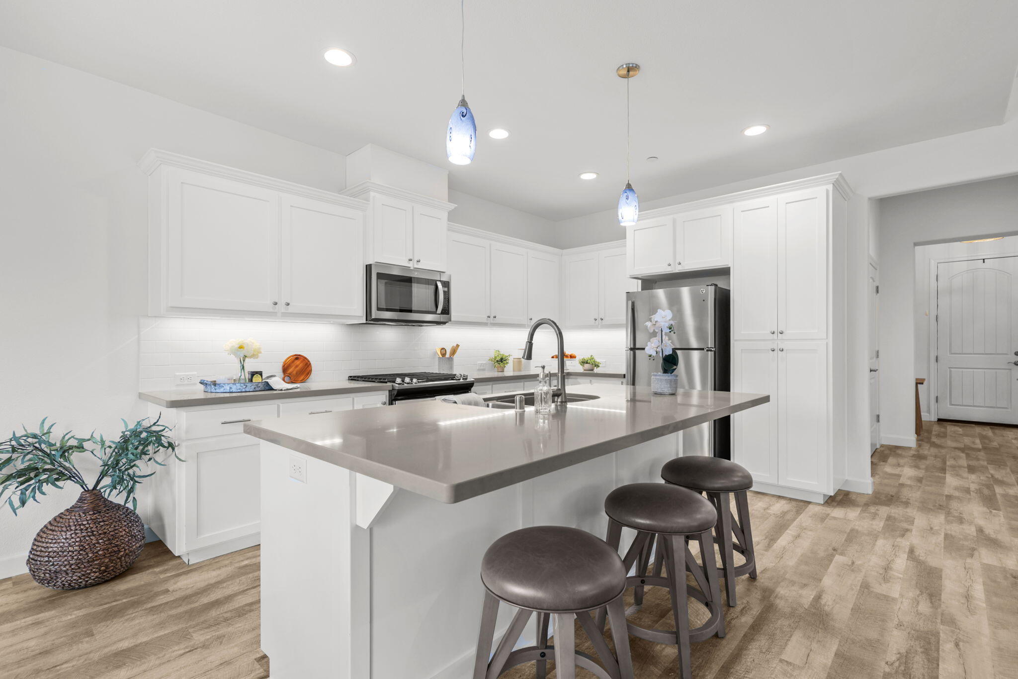 4674 Pleasant Hills Drive