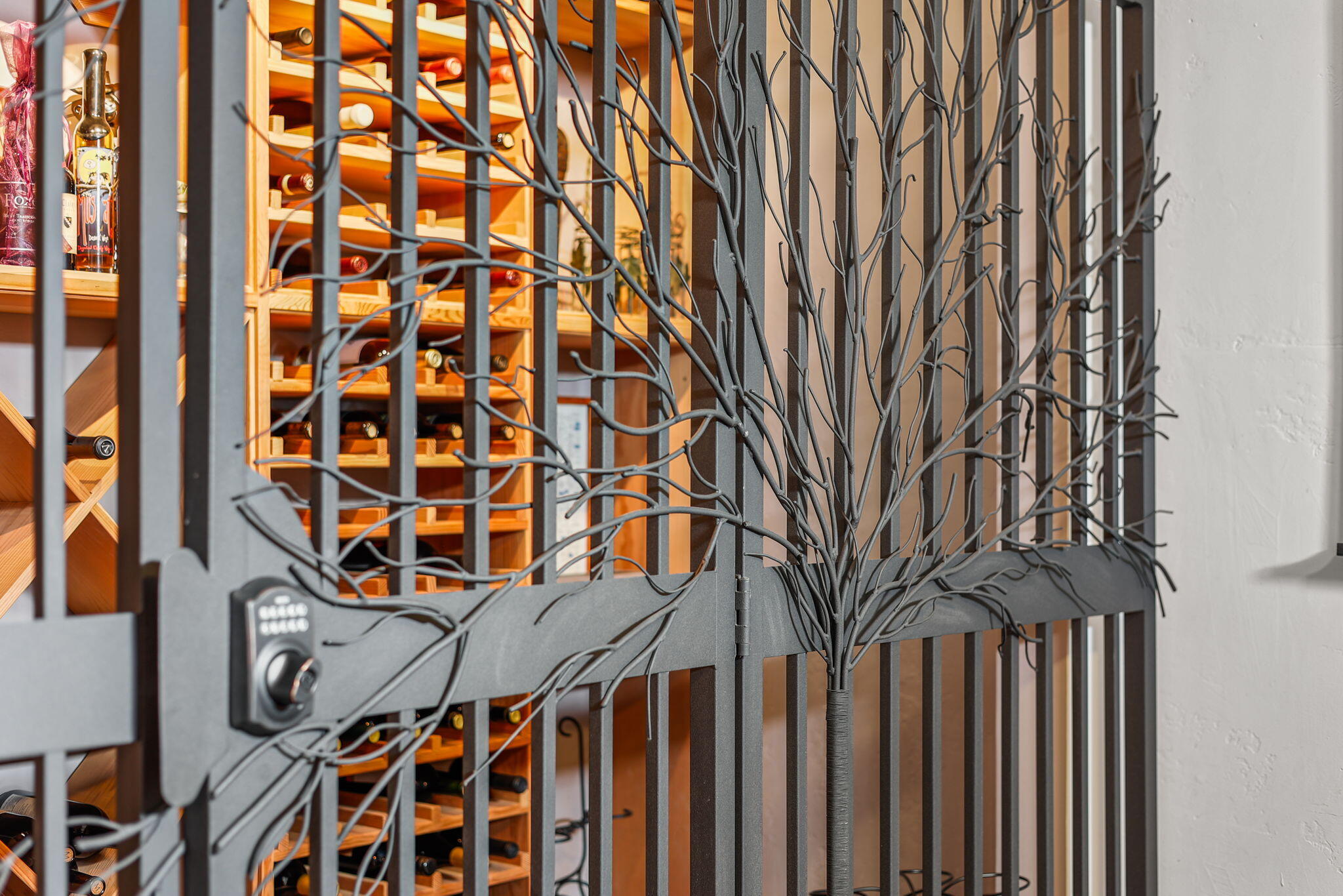 1465 Riverside Drive