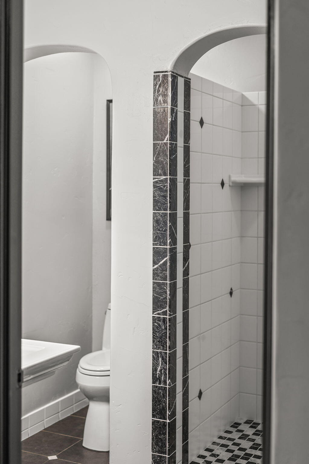 1465 Riverside Drive